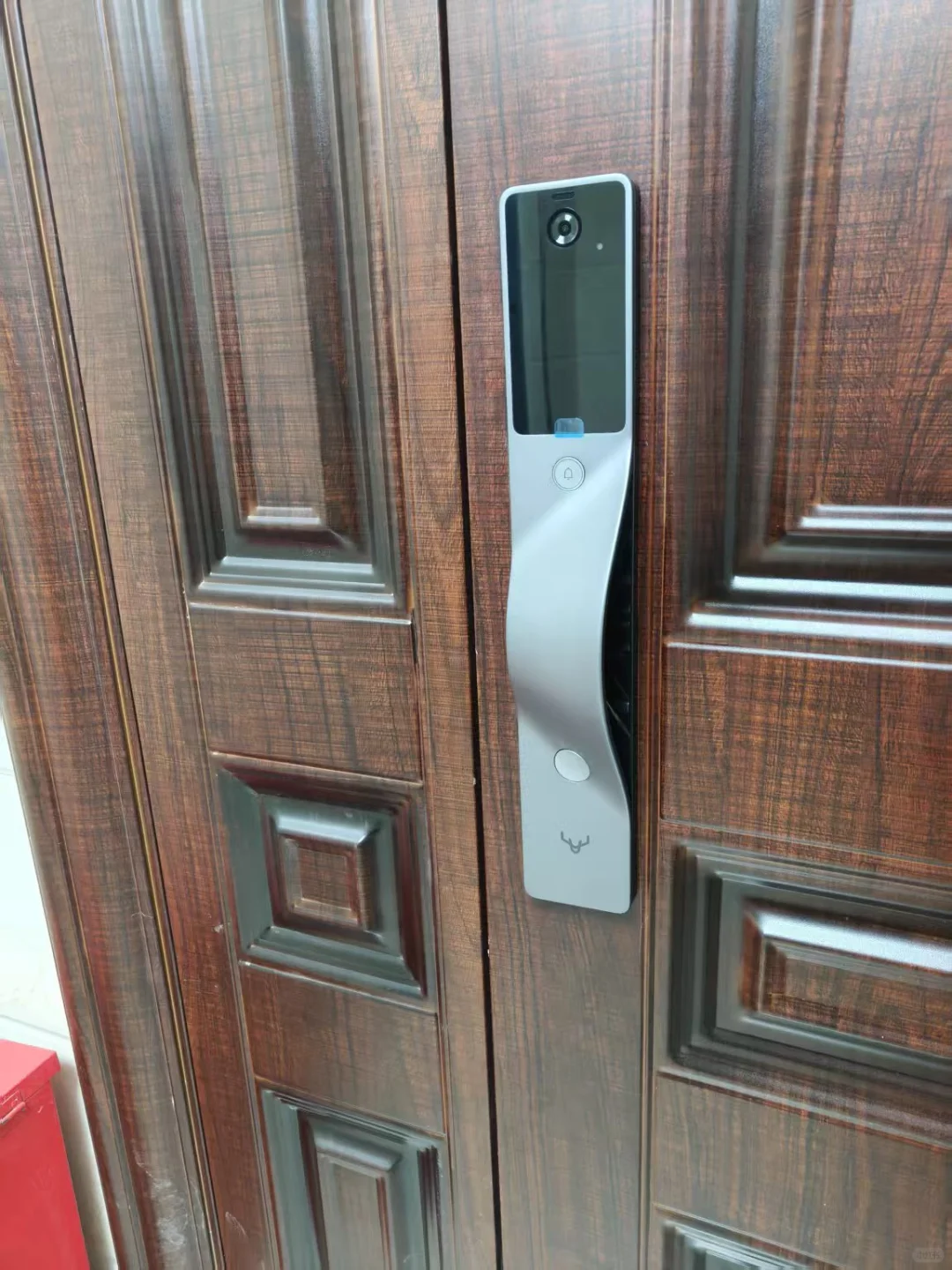 过的硬的电视机，打的赢的电视机