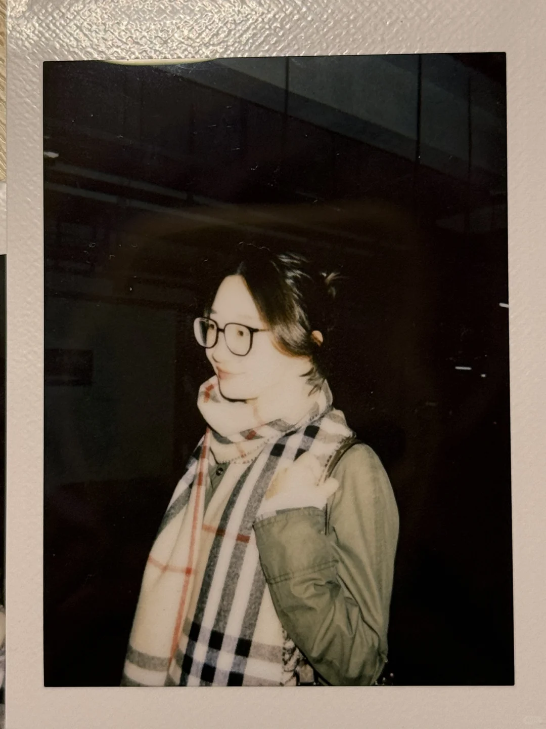 世界都是假的，只有爱是真的