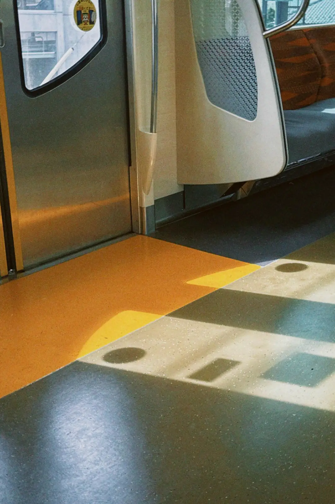 苹果专属福利！Dazz会员2元全滤镜解锁！