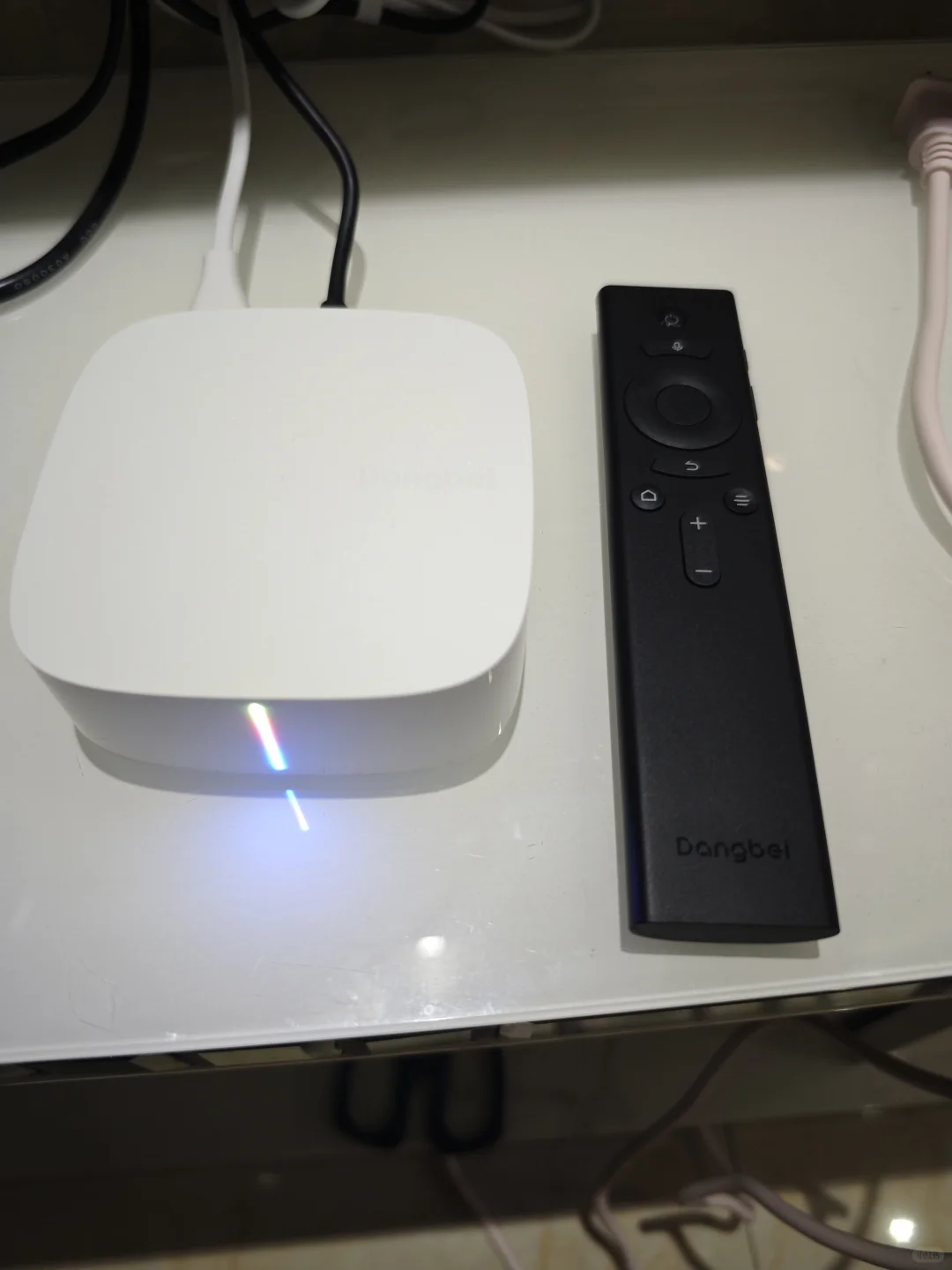 发现一款好用好看的电视盒子