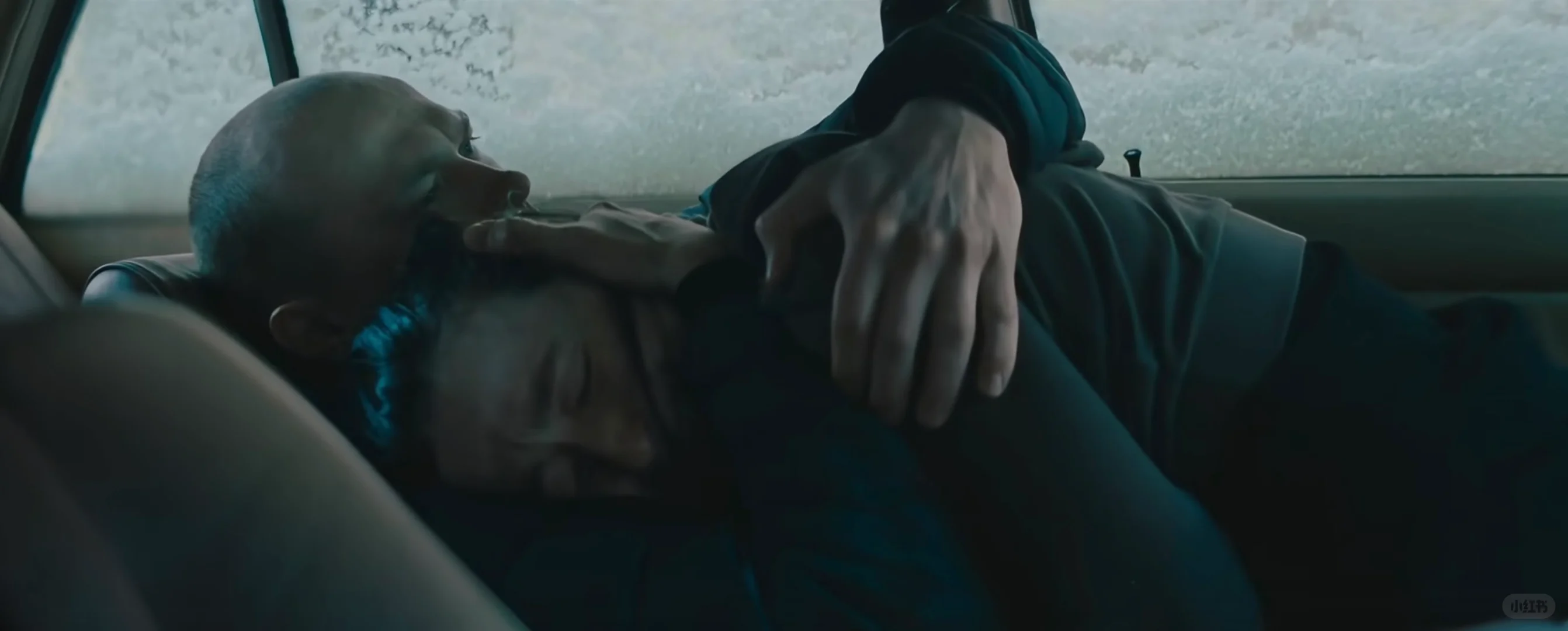 「唠唠」奥斯卡最佳影片《阿诺拉》