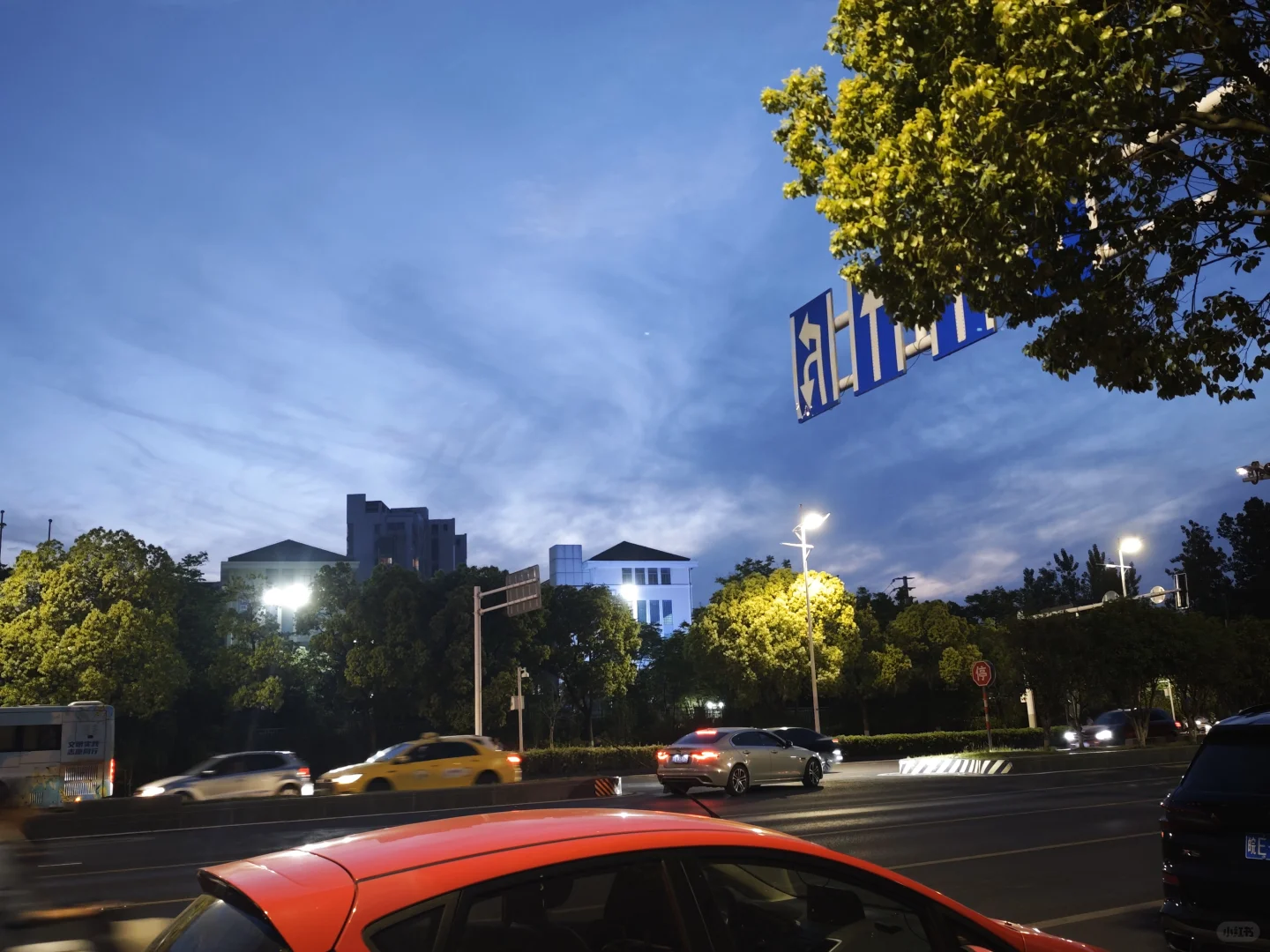 理想安卓app不支持小组件就剩小米了！！