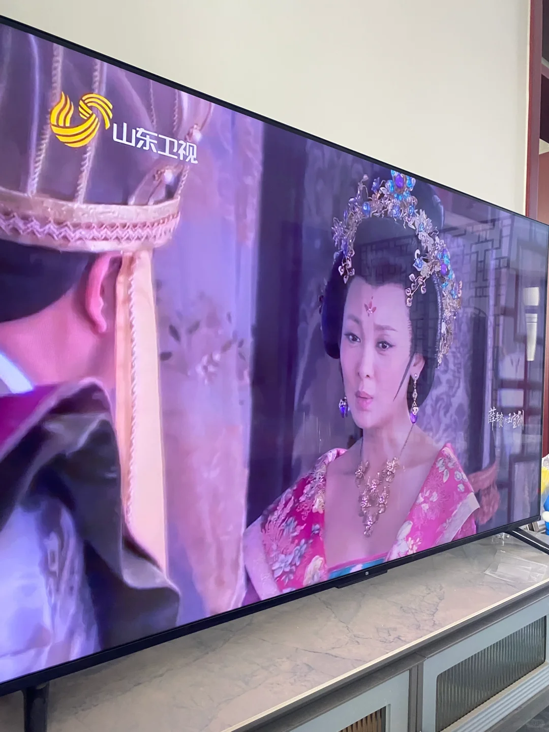 周末看电视能给我带来欢乐