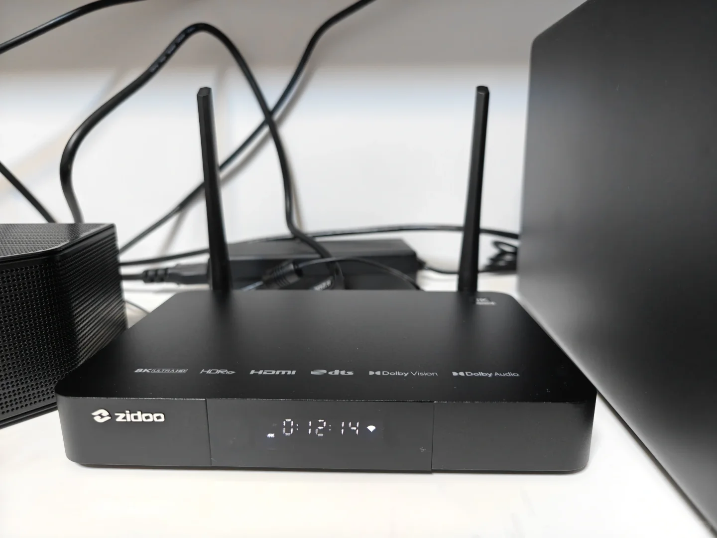 没买 AppleTV，入手了芝杜 Z9X8K