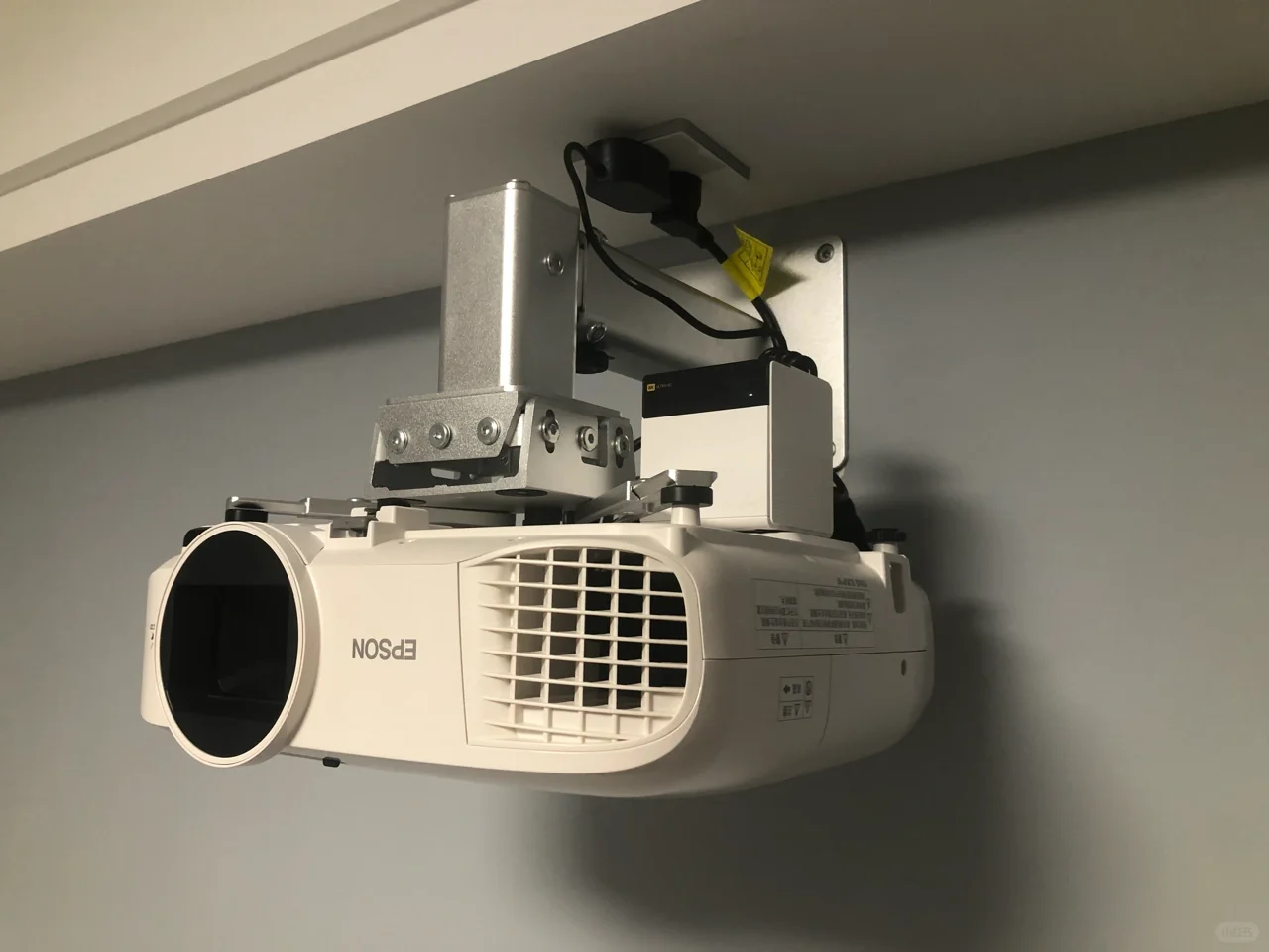 当贝B3 pro电视盒子