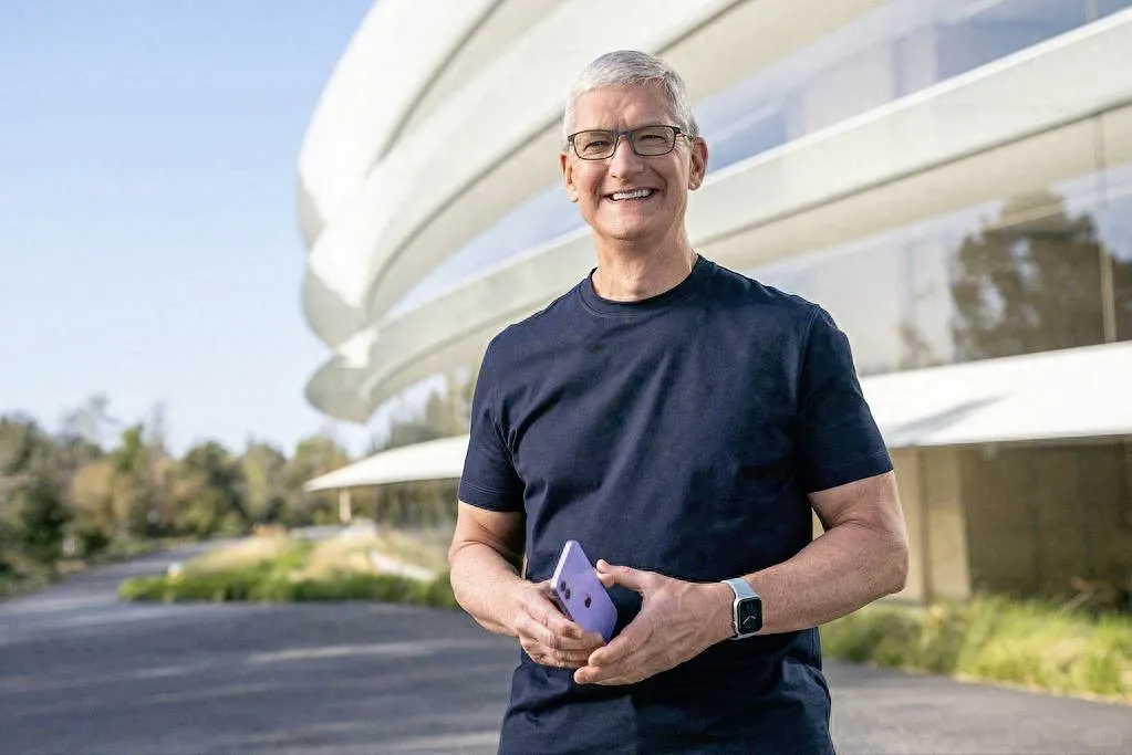 iOS 18.5正式上线：iPhone 13首推卫星功能