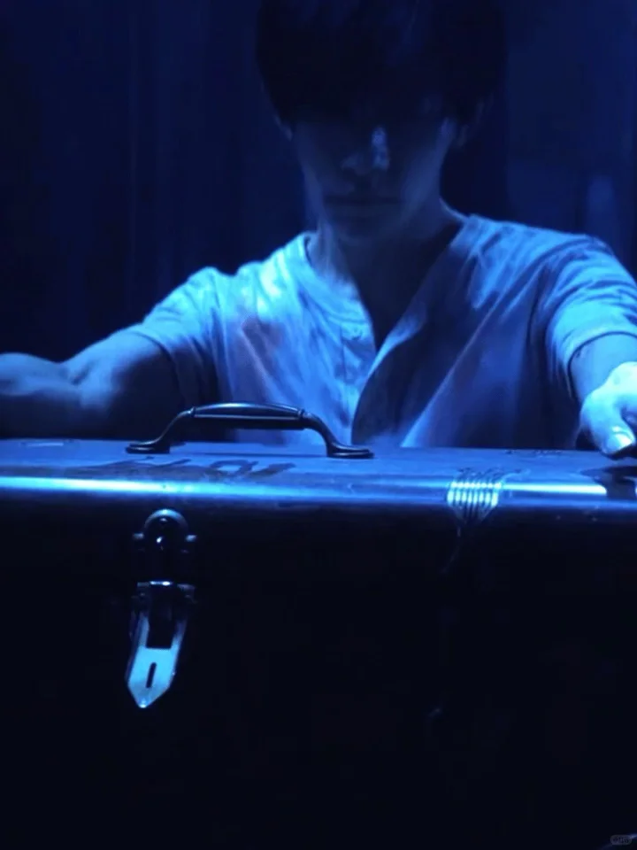 新生代影永一？！易烊千玺太配了😭