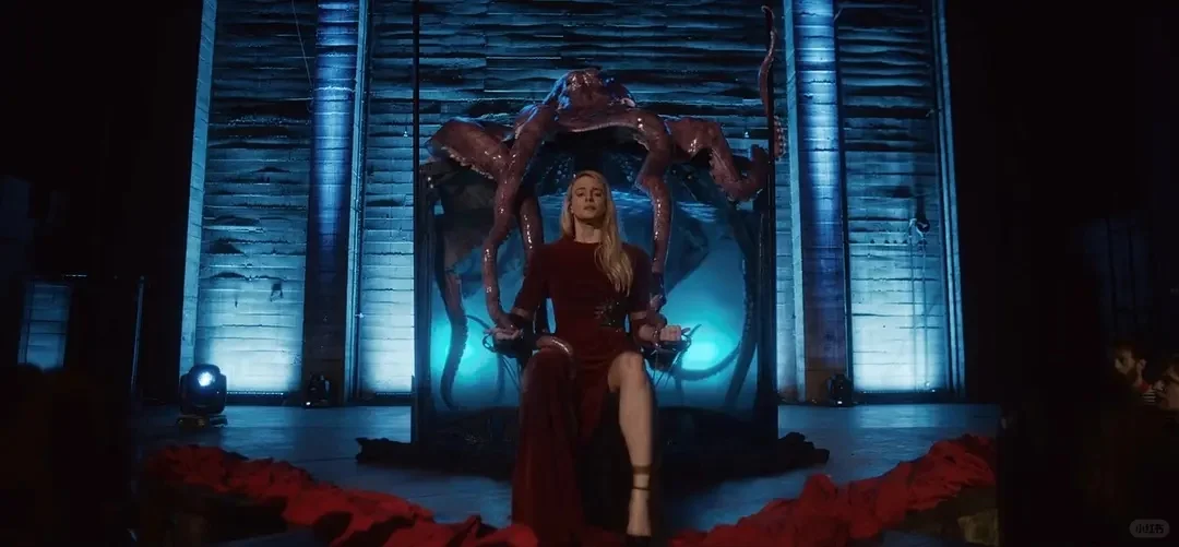 炸裂 悬疑，口口都是吃的肉，超级惊悚