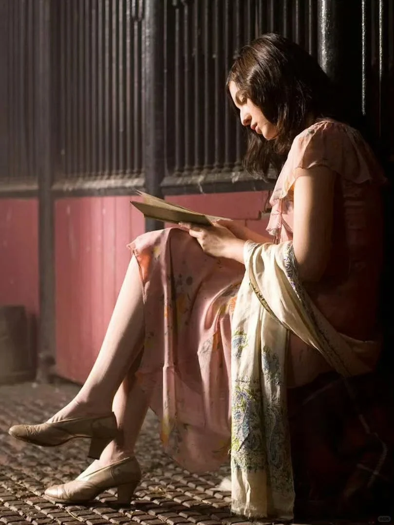 顶级尤物❗美到窒息❗我心中最迷人的惊悚片‼️