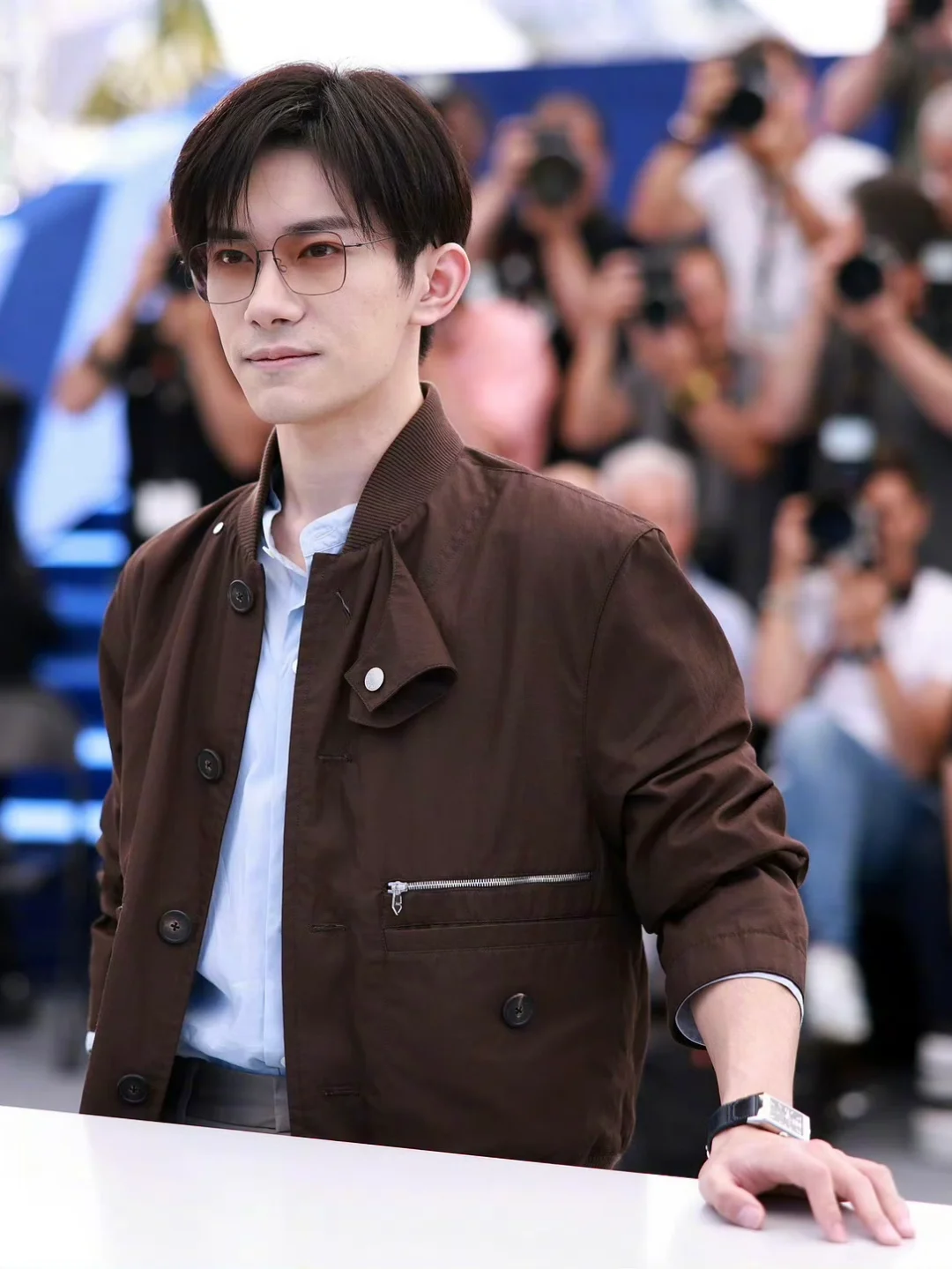 易烊千玺今日戛纳电影节PhotoCall