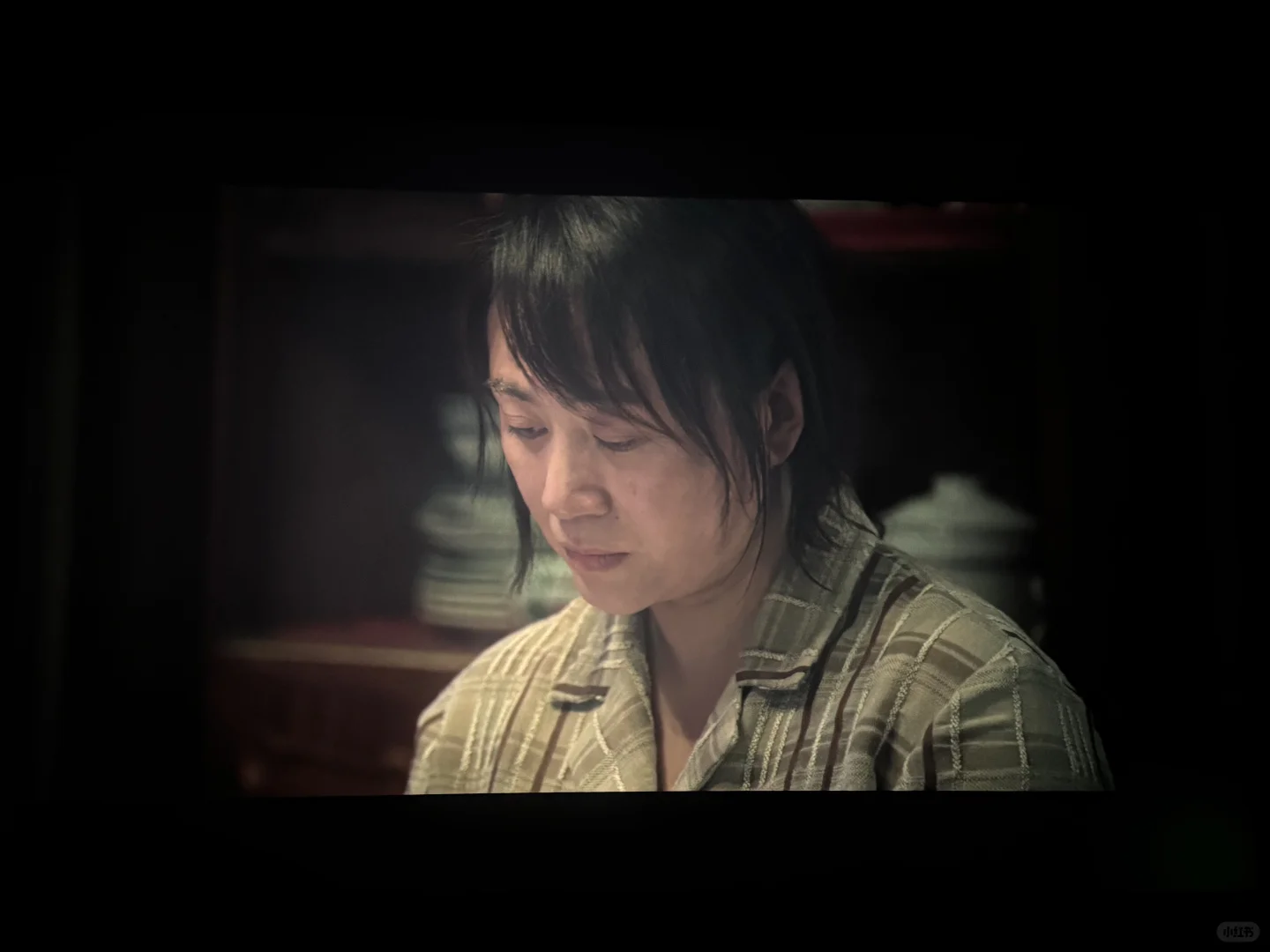 仅凭两张电影票就包场了🤣