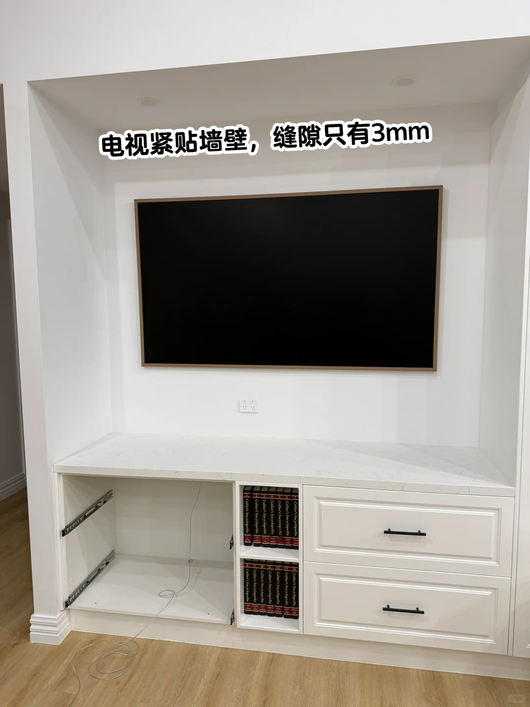 三星75寸Frame画壁是电视也是一幅画