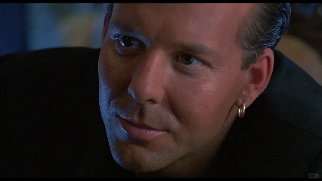 《野兰花》｜好莱坞大块头美女经典激情戏！