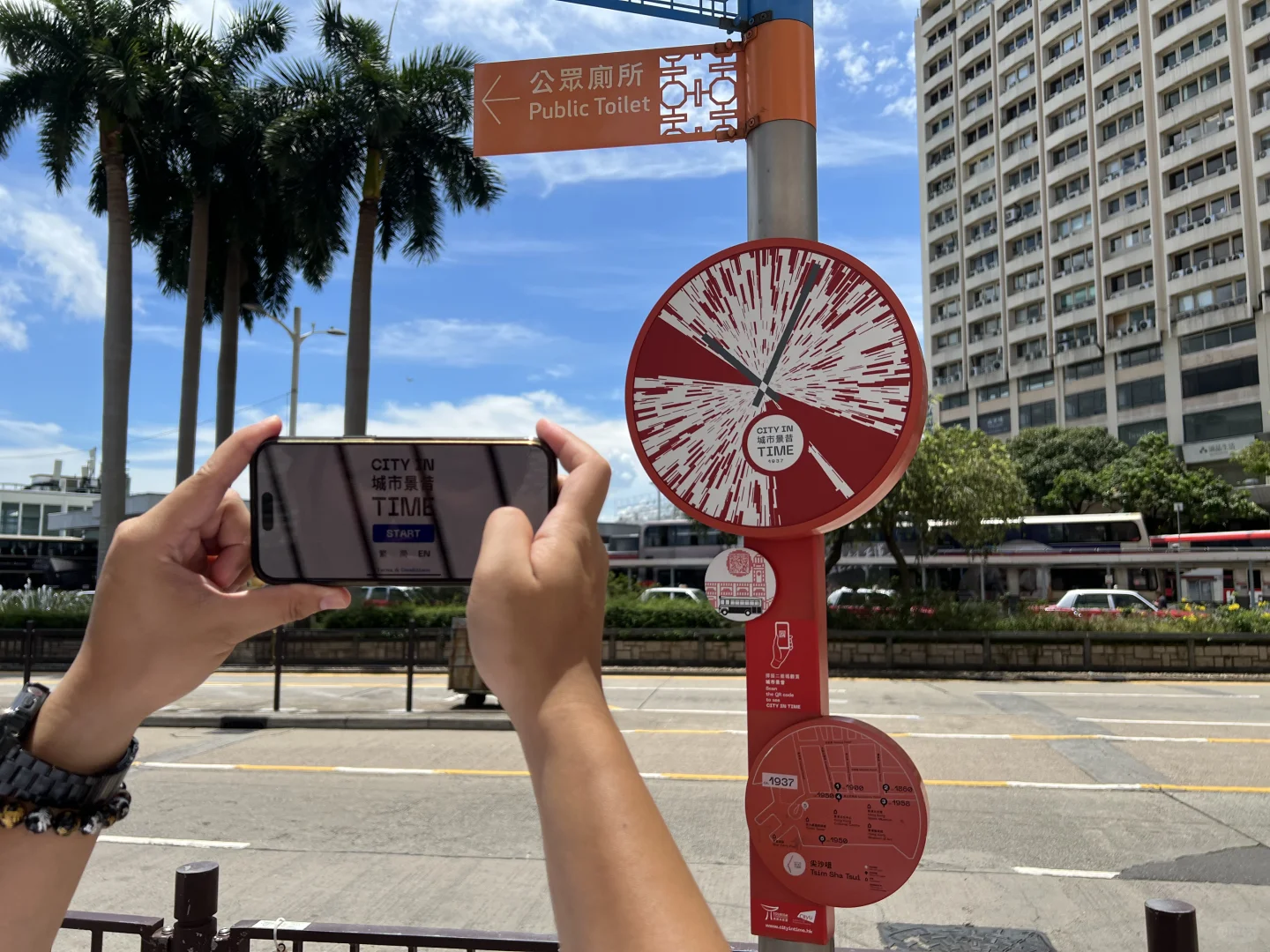 【一个人走在尖沙咀，竟然穿越到以前的香港】