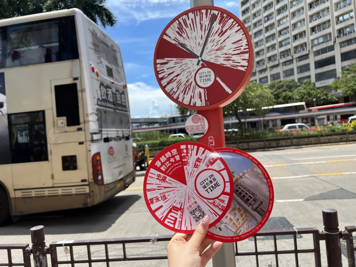 【一个人走在尖沙咀，竟然穿越到以前的香港】