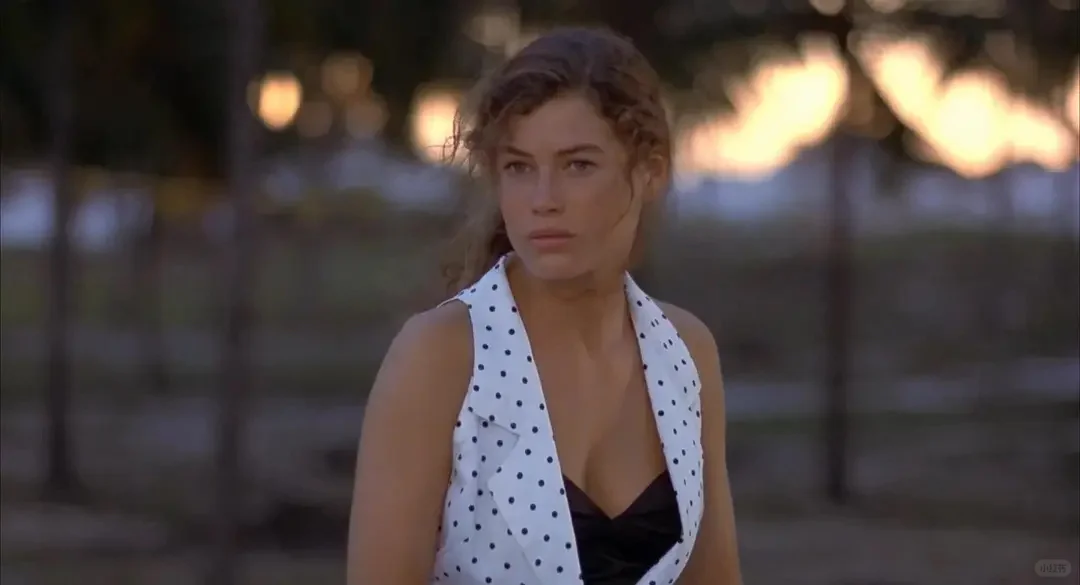 《野兰花》｜好莱坞大块头美女经典激情戏！