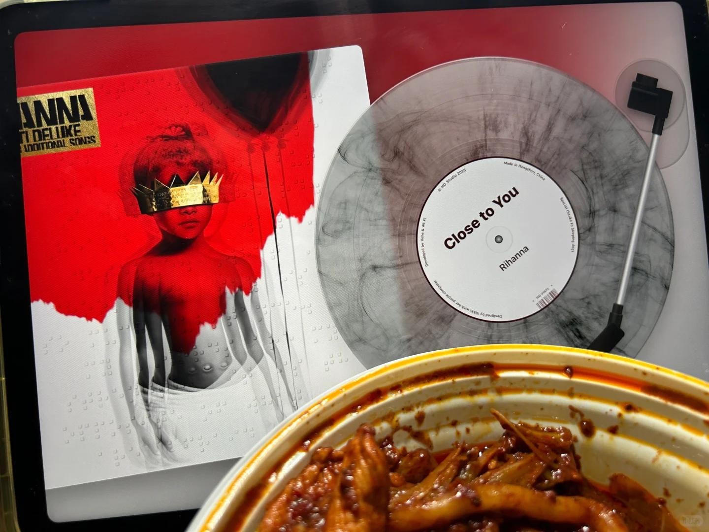 🎞️🎧📖🧖‍♀️