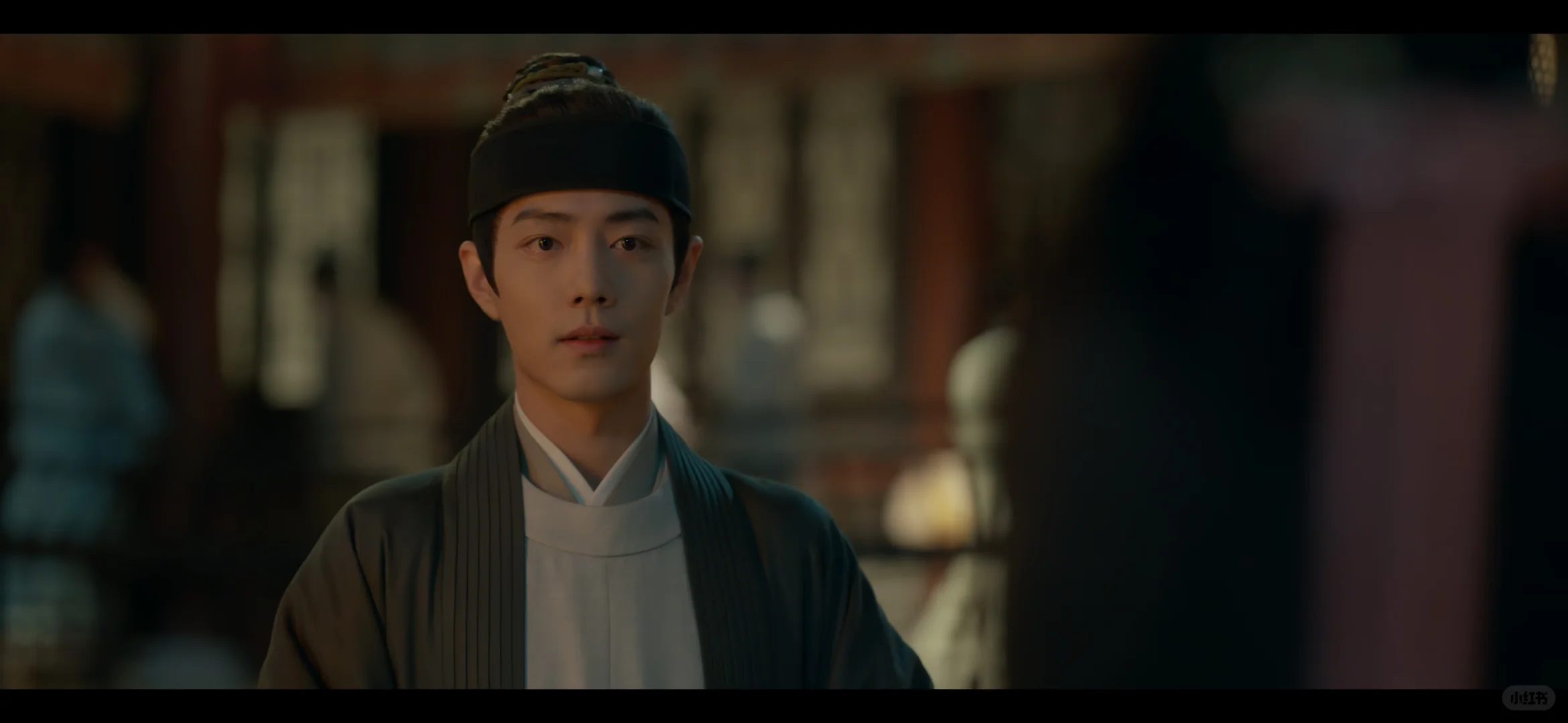 发现一个看剧的APP