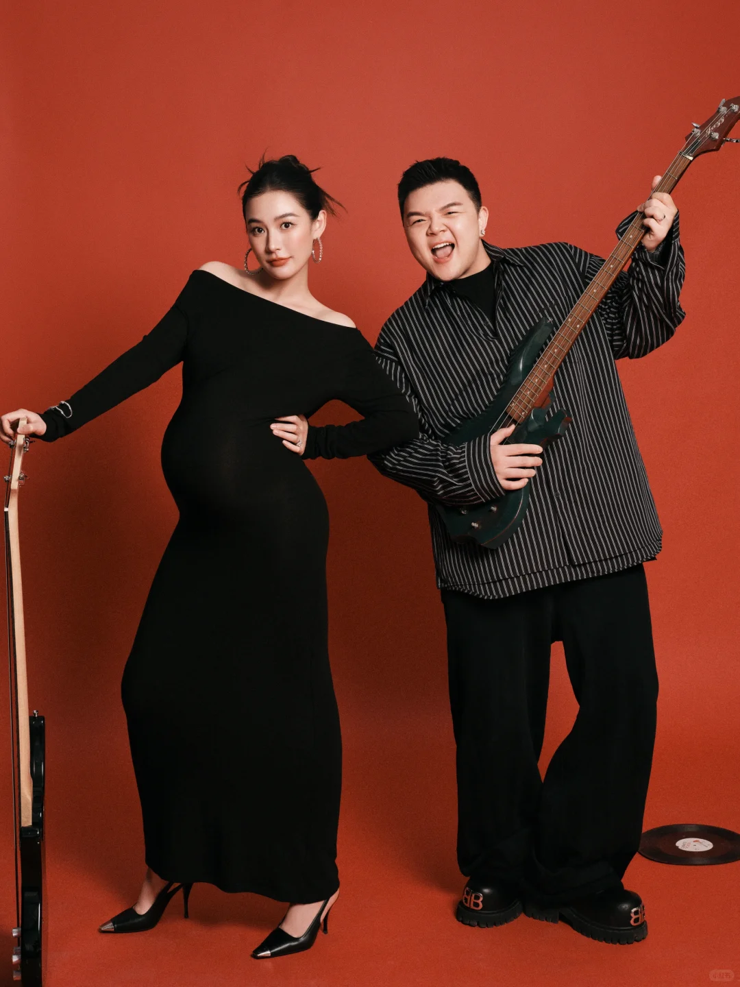 我是妈妈 他是爸爸