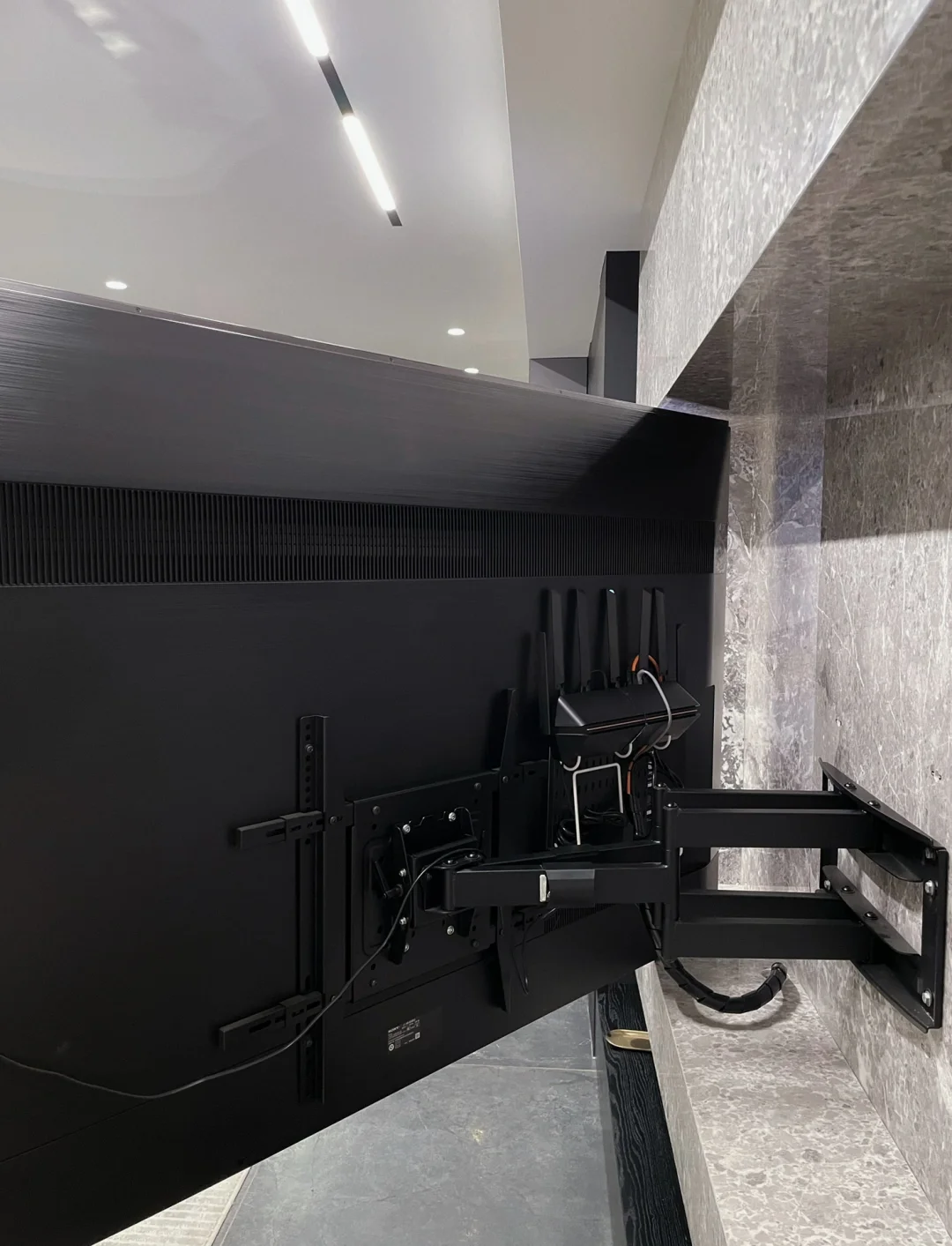 装修干货｜💰几十块块搞定电视机收纳