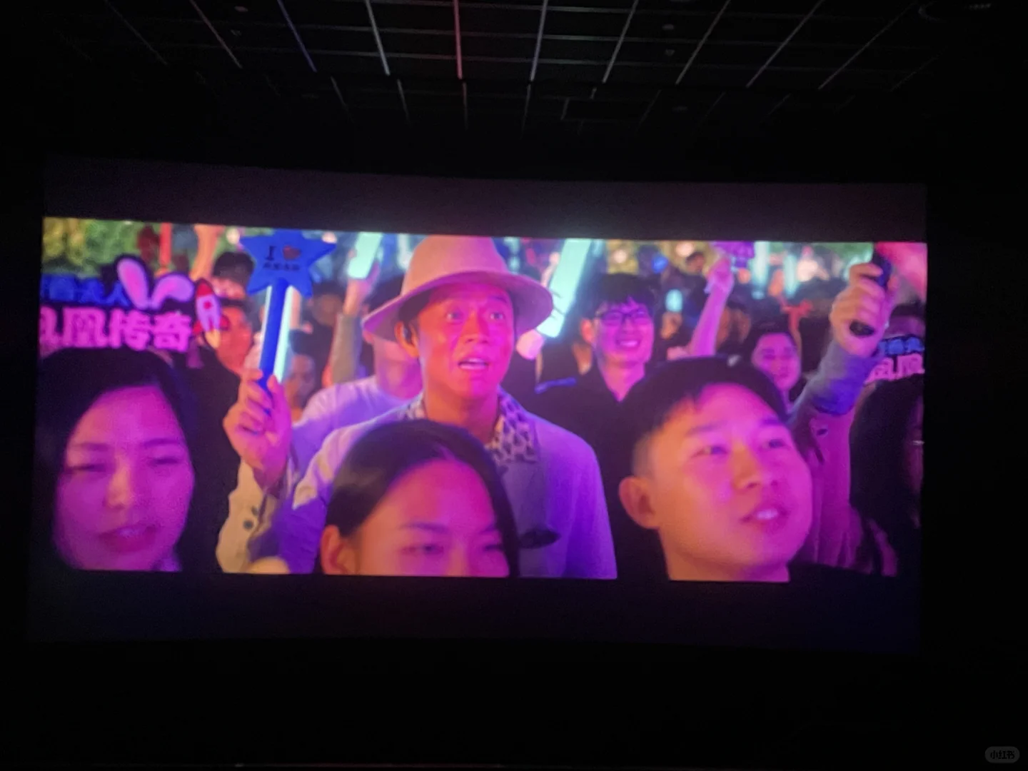 人生第一次与妈妈看电影🎬