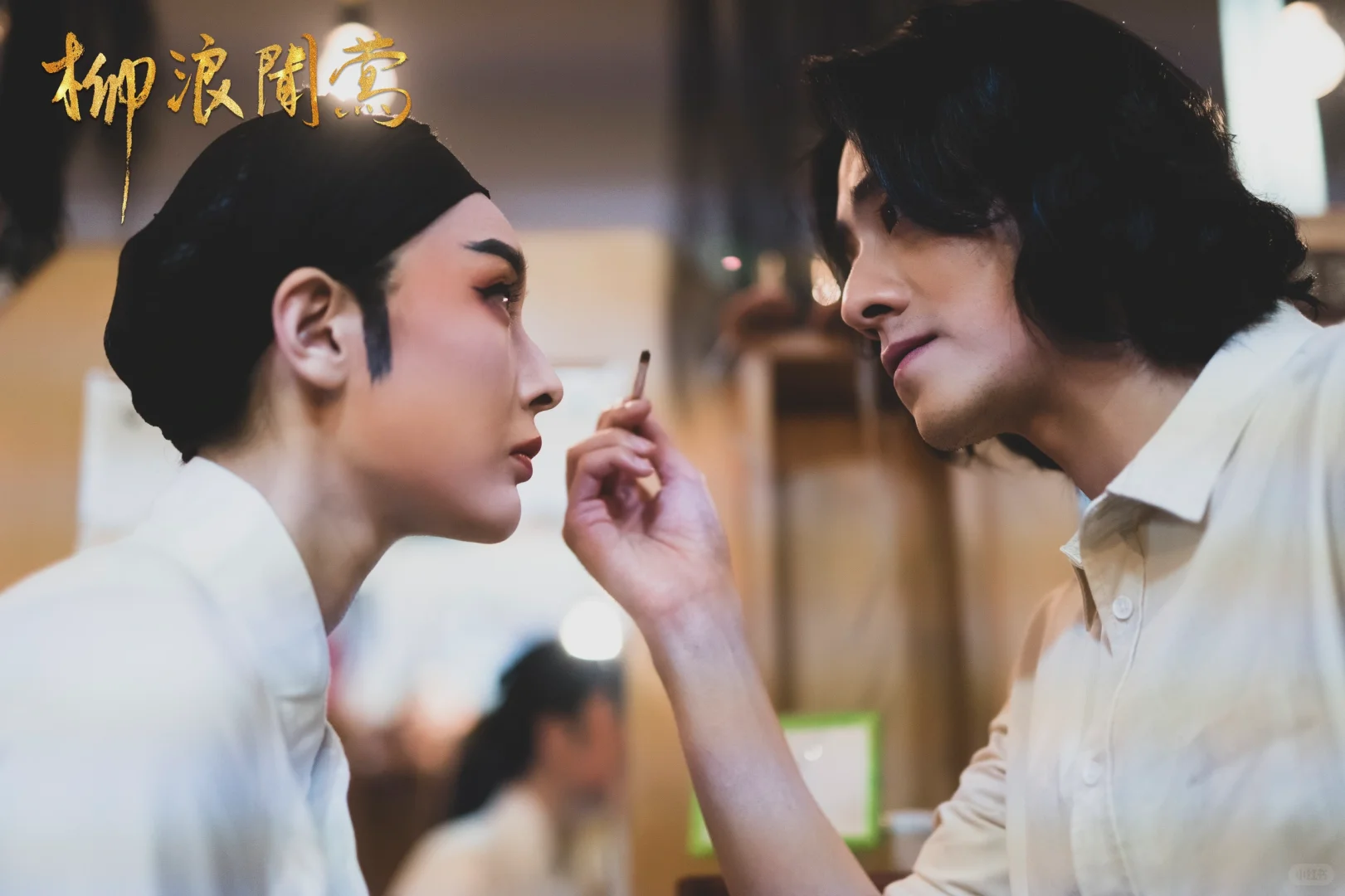 我主演的电影要在巴黎电影院放映咯