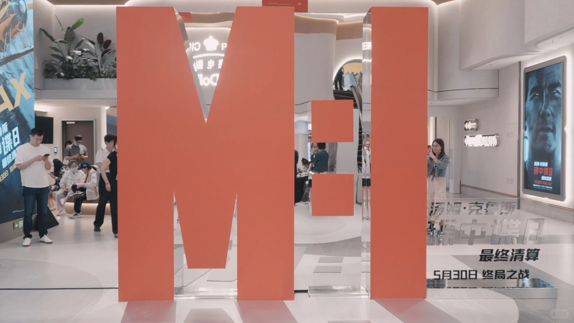 感觉阿汤在老了和老牛逼了之间反复横跳😭