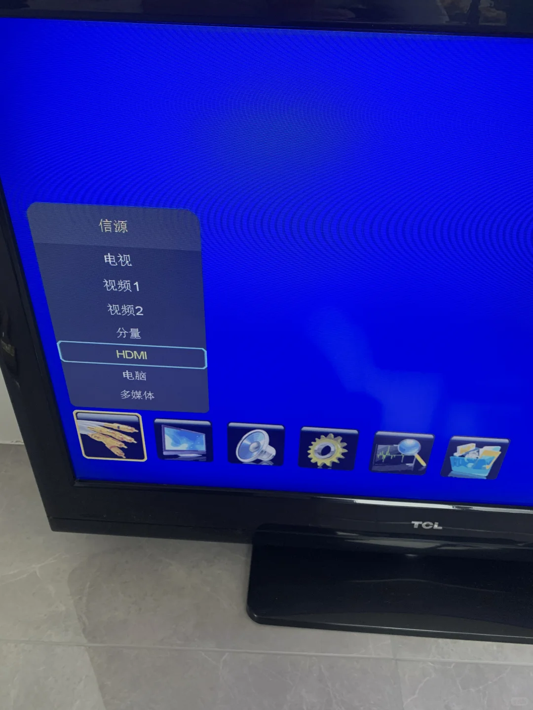 电视机演变了十几二十年还是没有一体超薄