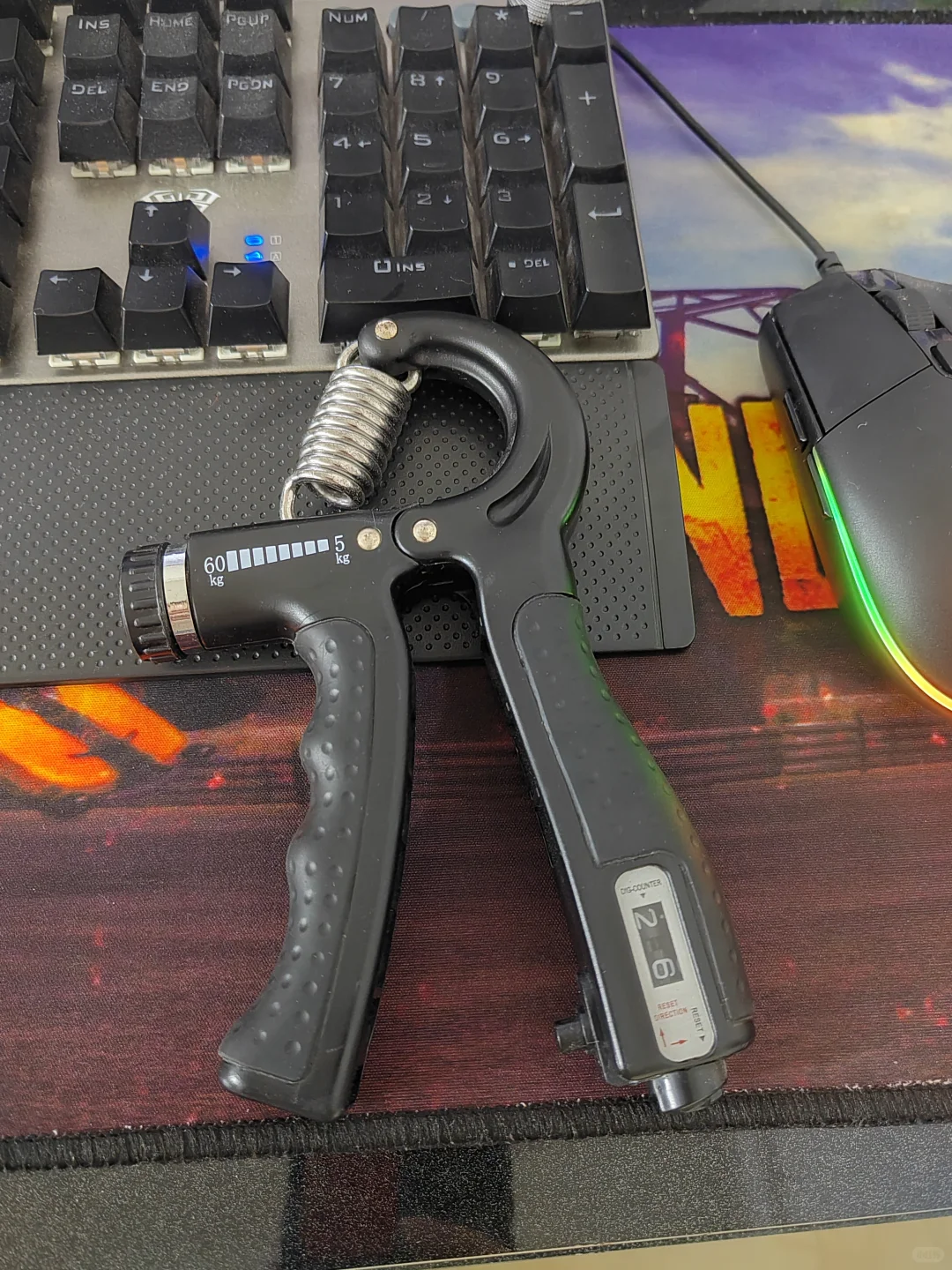 💪专业握力器，游戏加速器！