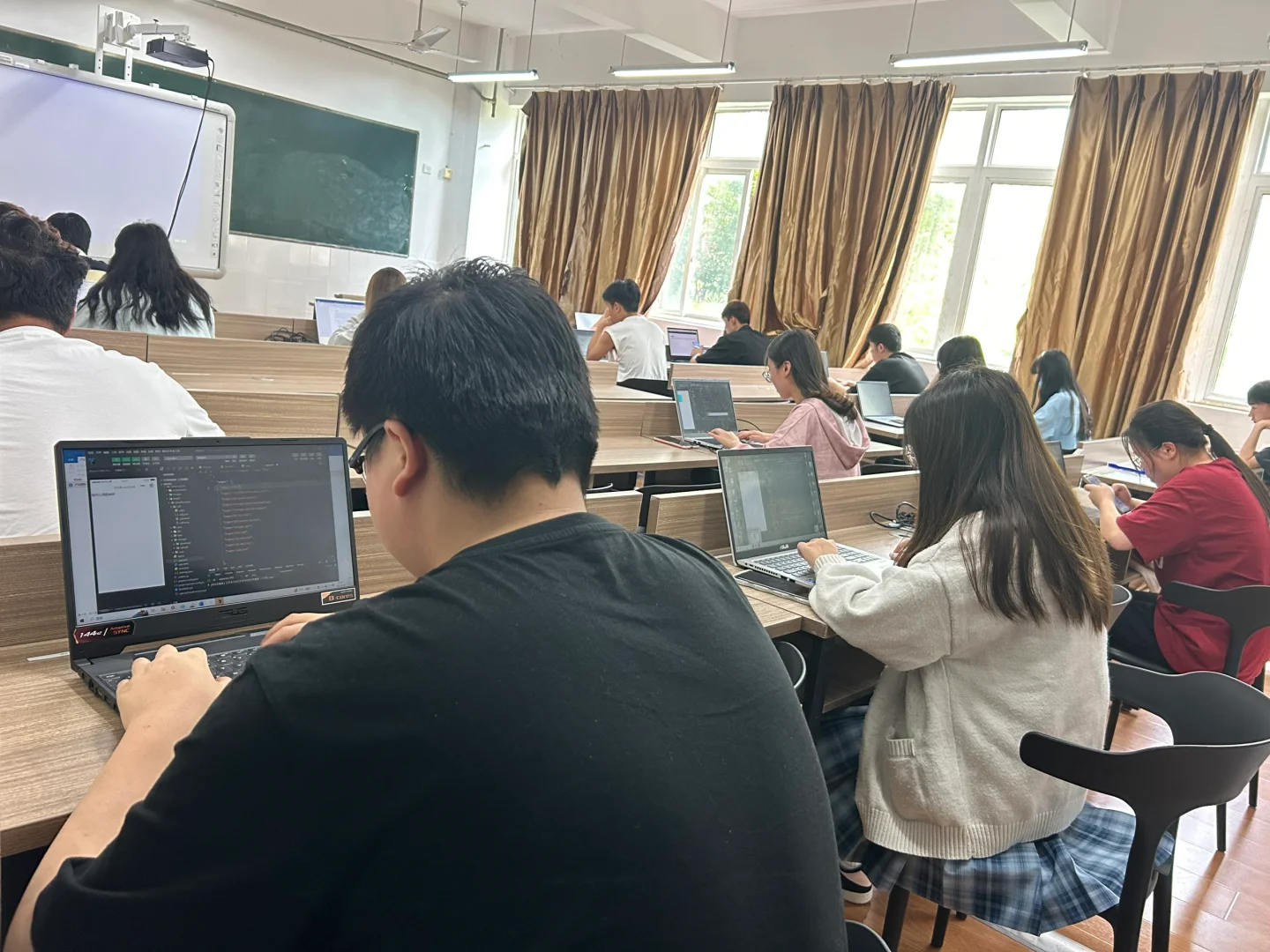 第一届“源码时代杯”