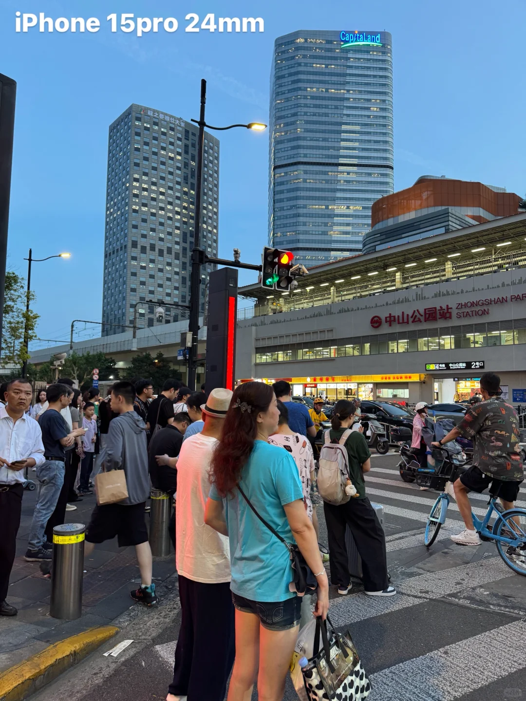 Indigo相机vs苹果原相机：消除锐化秒变CCD?