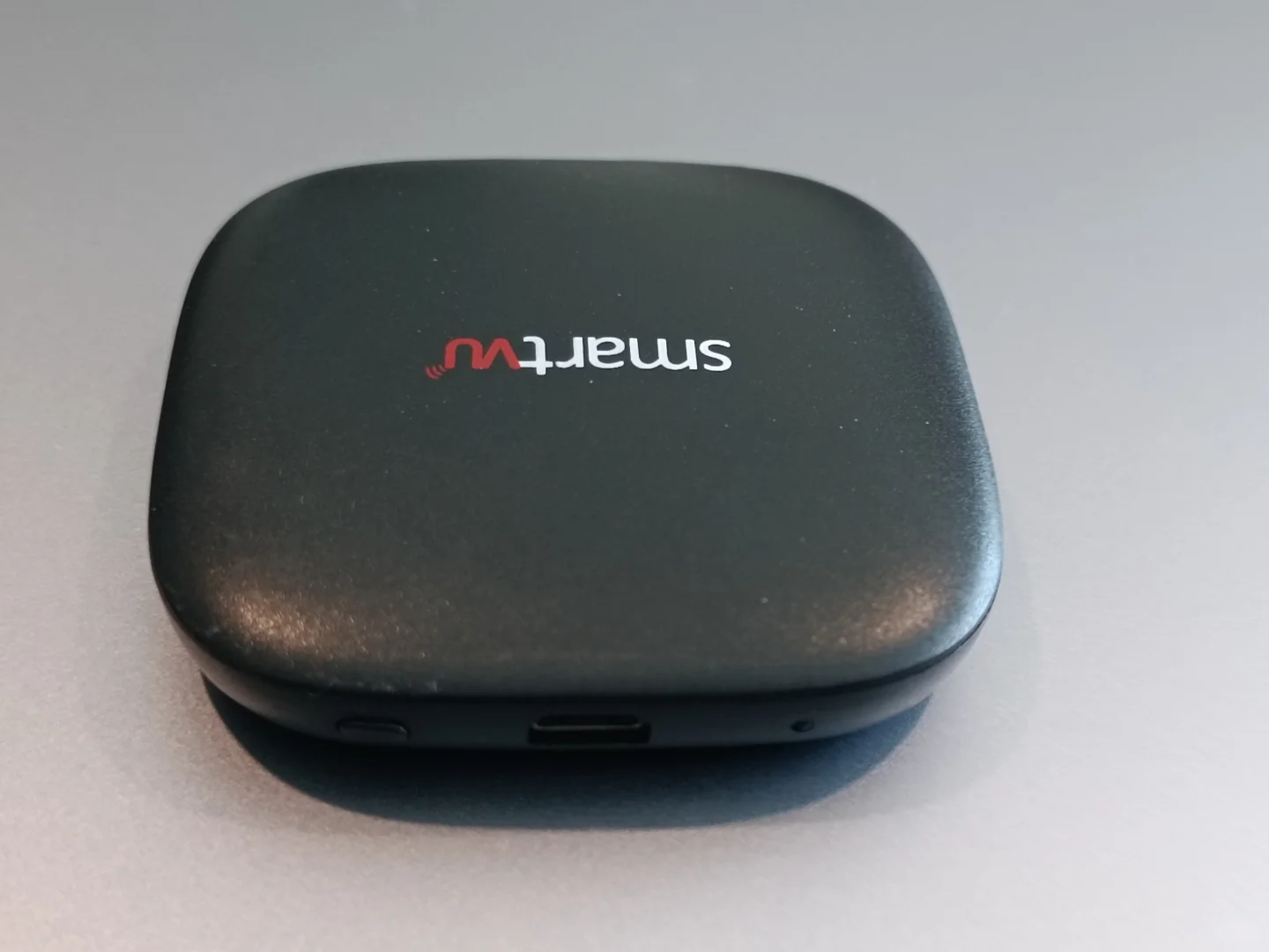 出售Androidtv 电视盒子 SmartVU