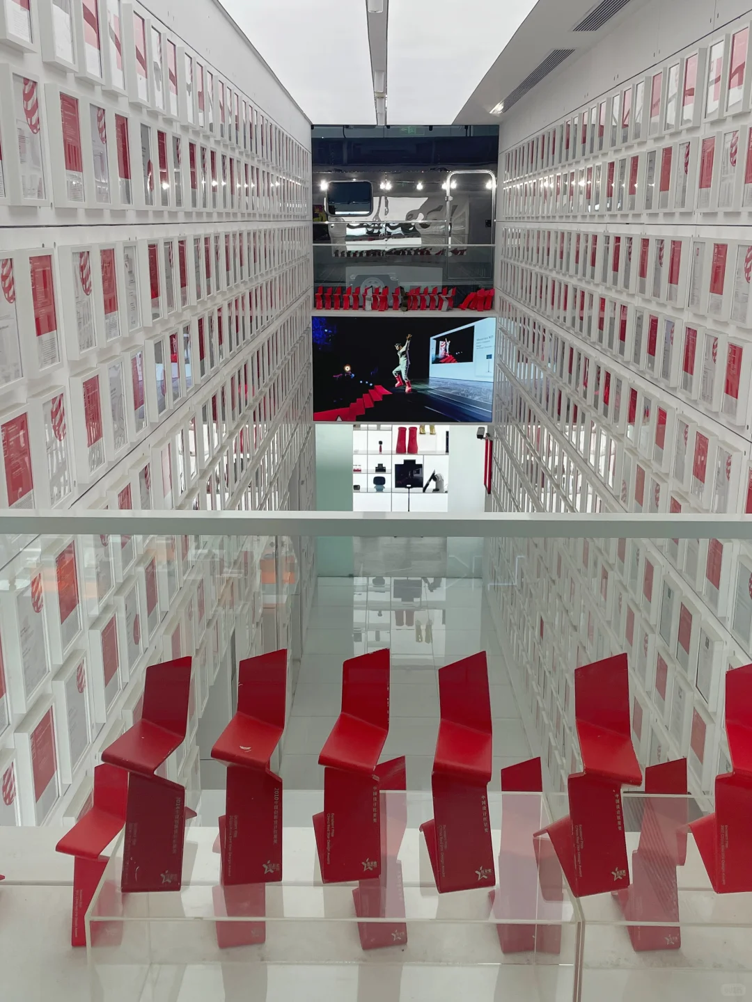 为什么各行各业都在找洛可可咨询设计❓