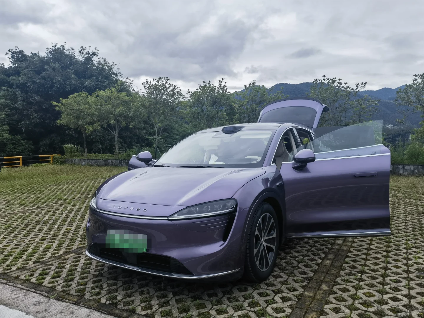 鸿蒙座舱华为音乐超级vip（可上车用）白嫖