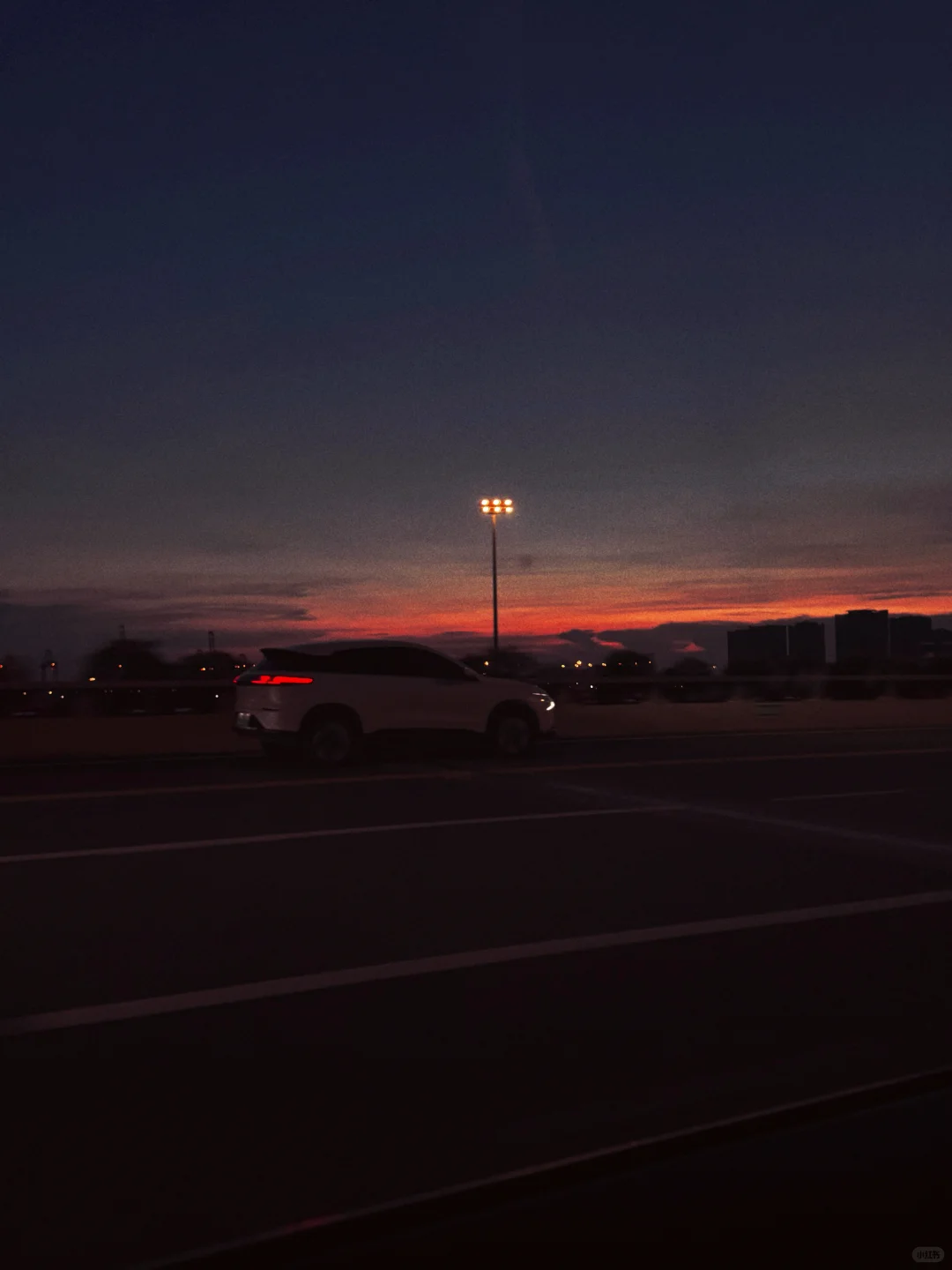 这滤镜像是做了一场梦：