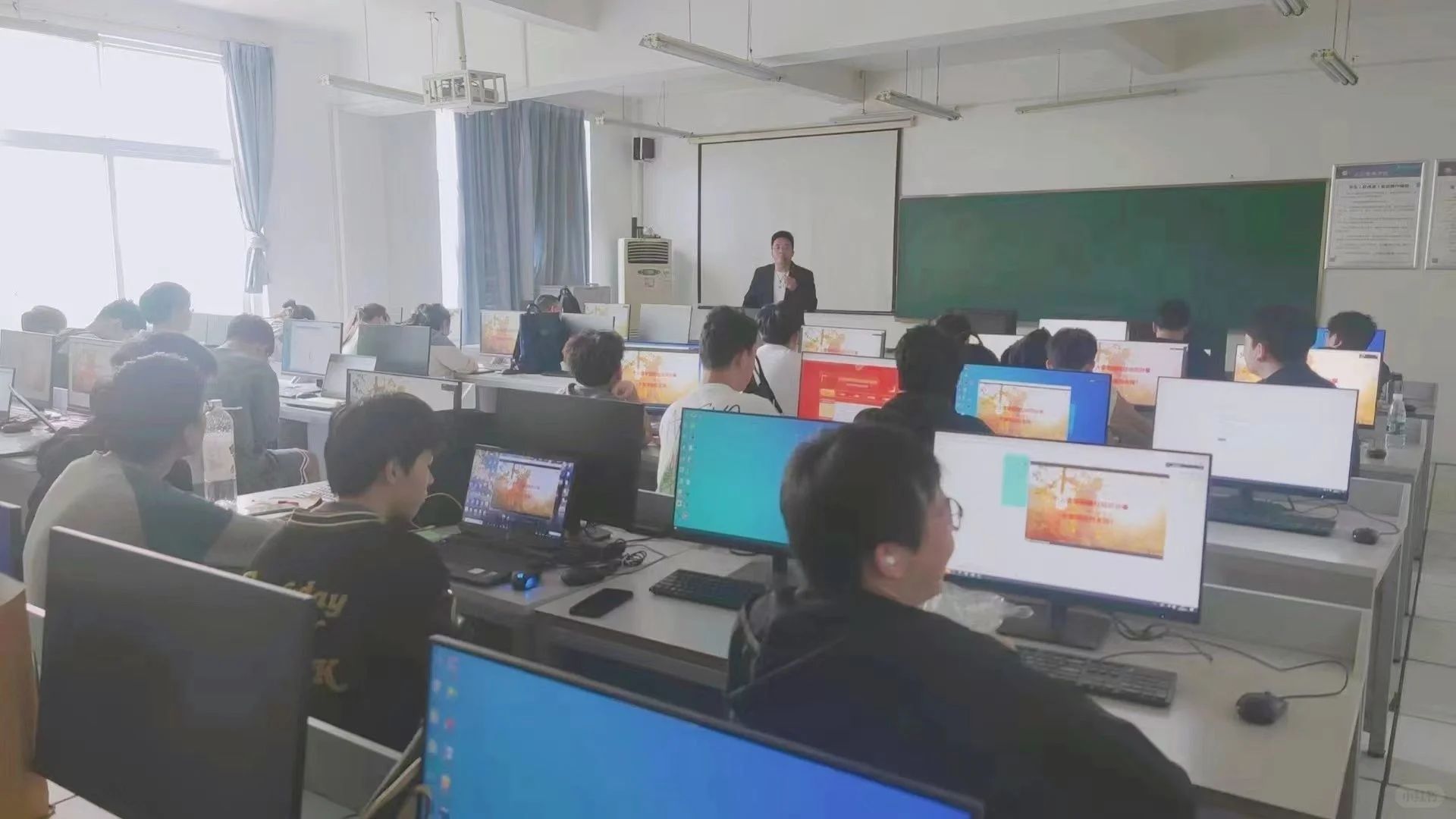 源码时代武汉校区实训返图