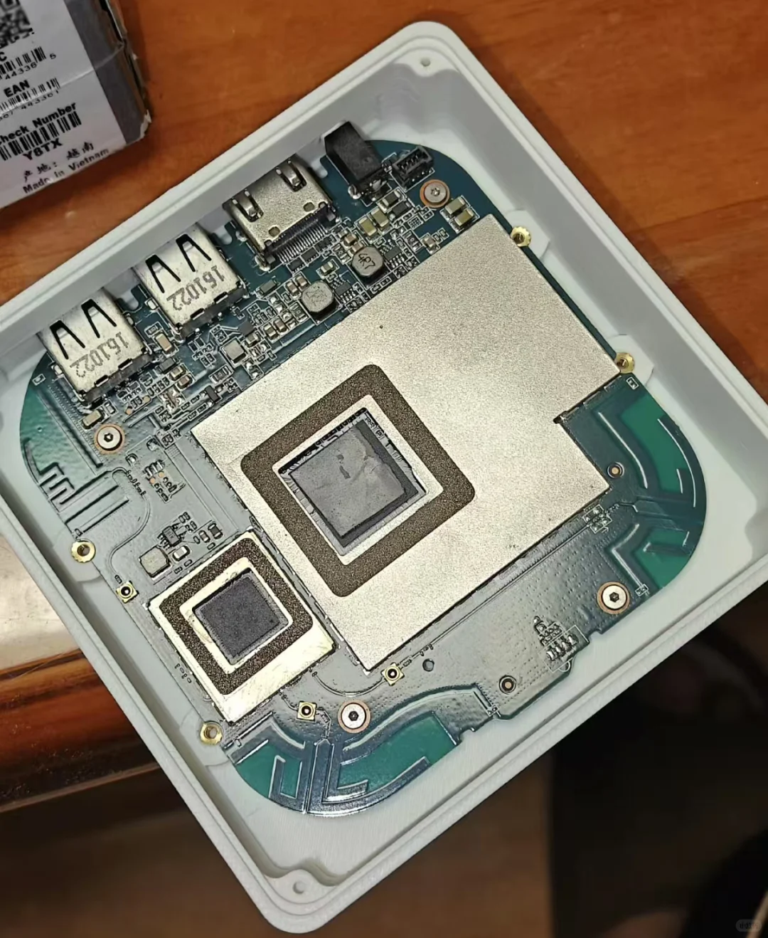 69元高性能小米盒子3增强版,自带温控风扇