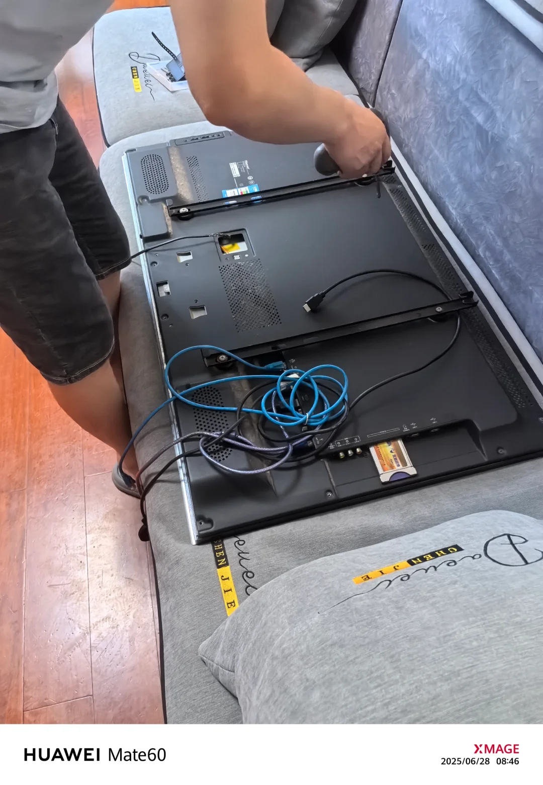 记录自己跟着小红书维修电视