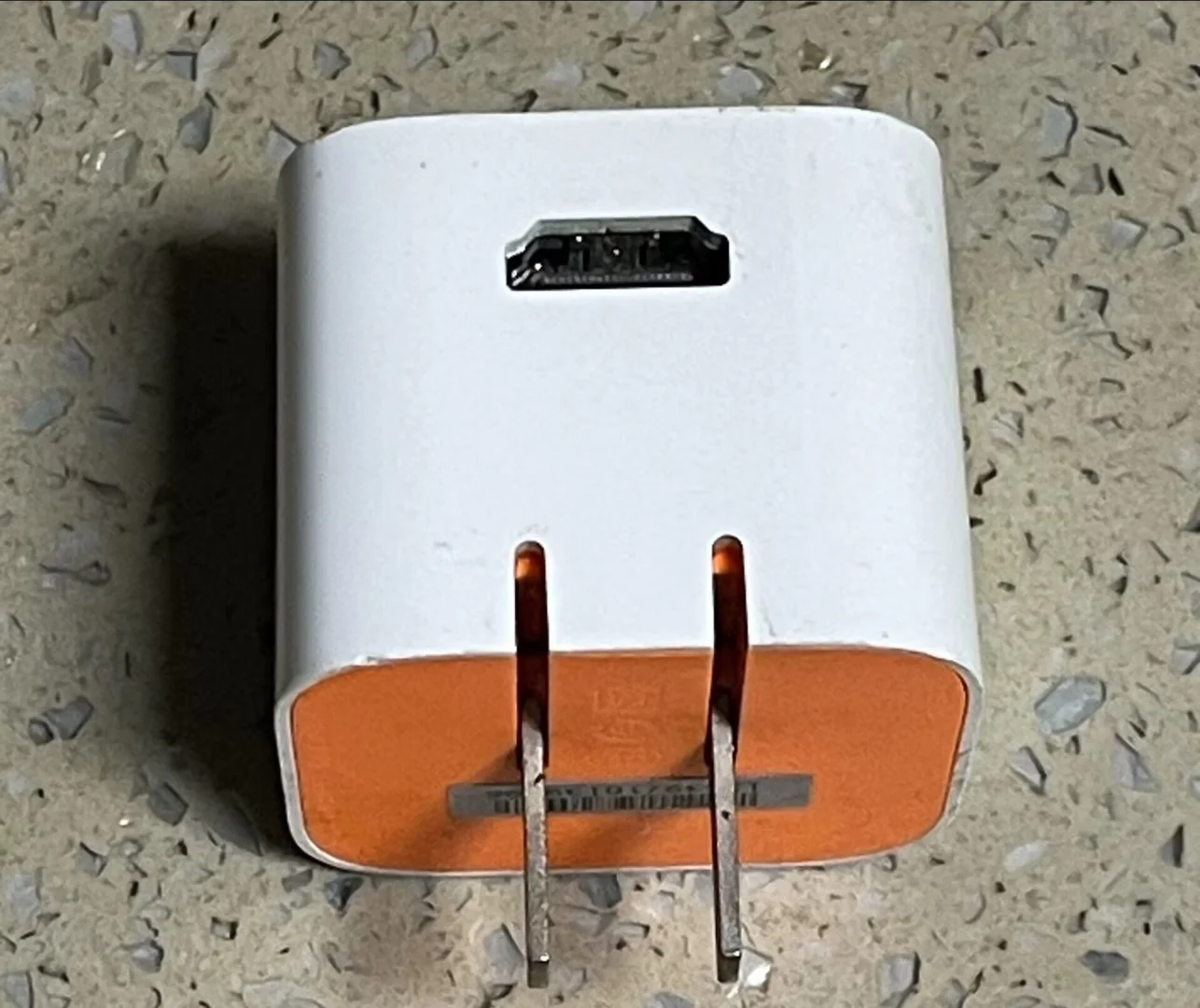 10元淘了一个小米电视盒子