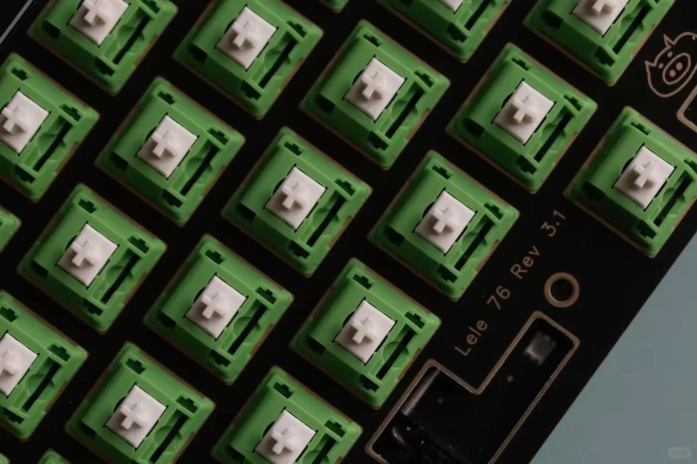 🎮游戏加速器！春笋轴体测评🌟