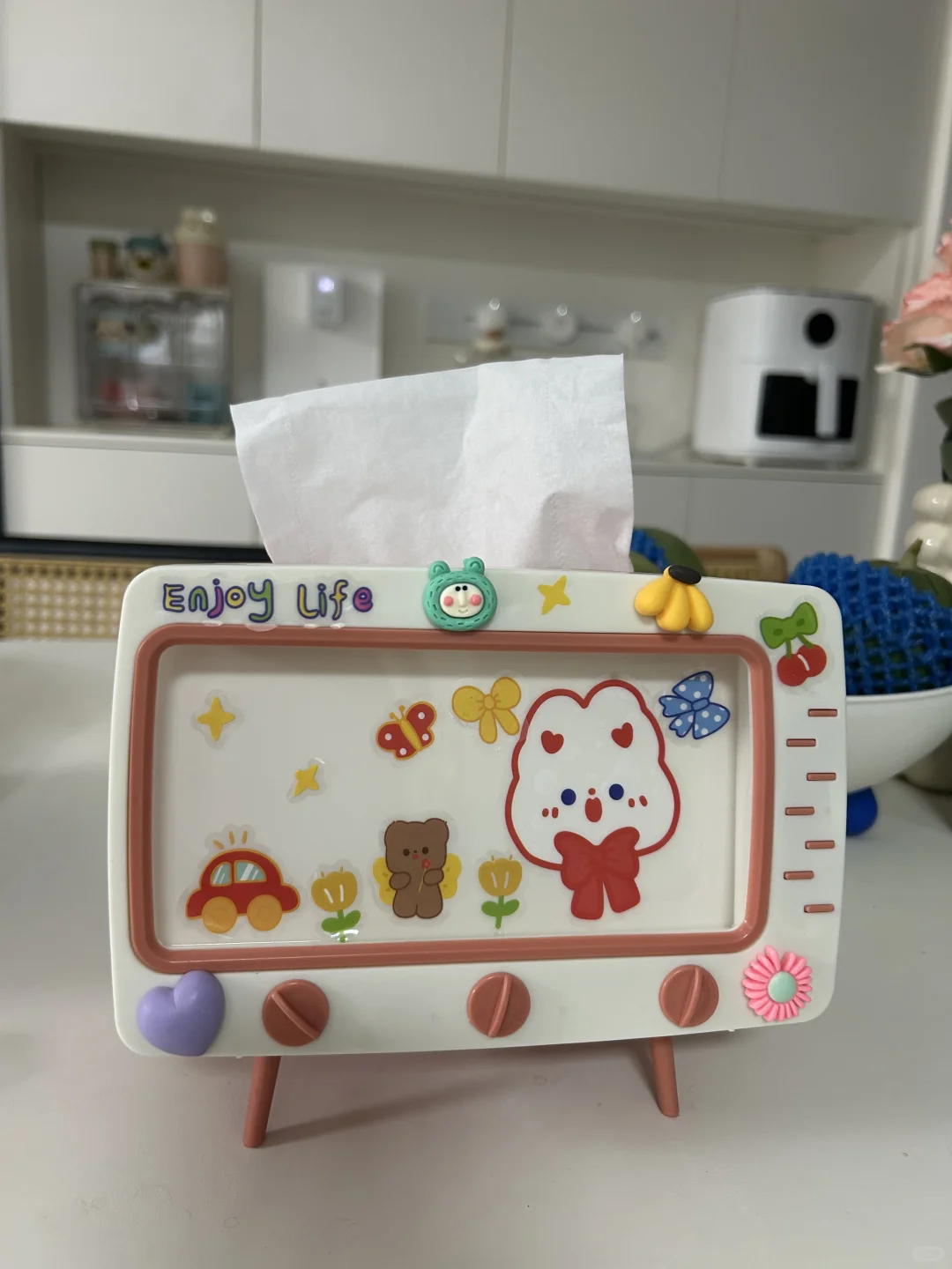 在这个小电视机里看世界📺