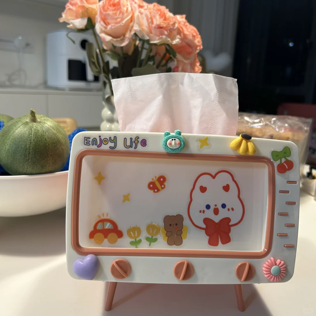 在这个小电视机里看世界📺