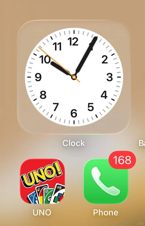 iOS26的细节 半红半绿