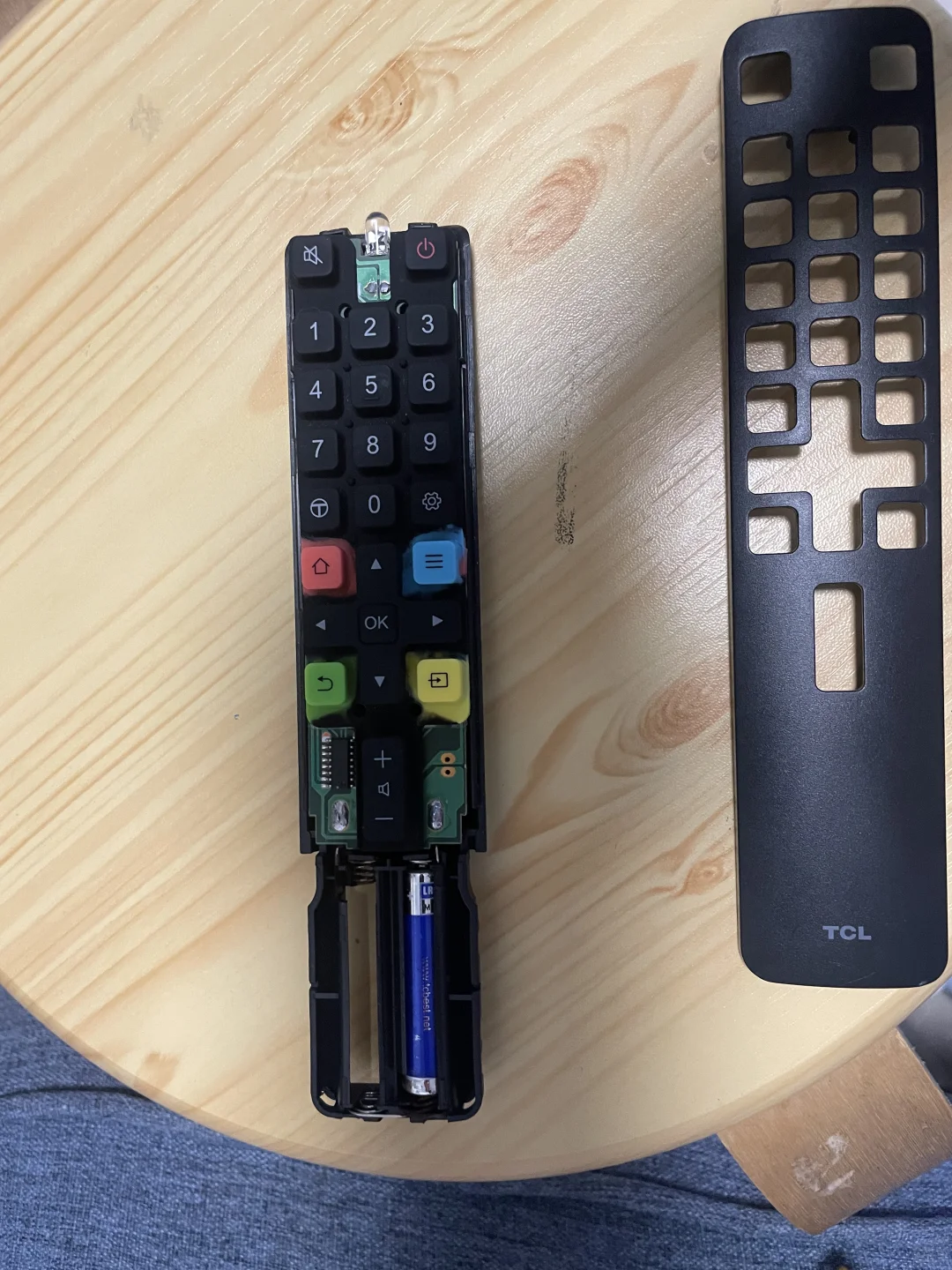 和我一起来拼装电视遥控吧🥳