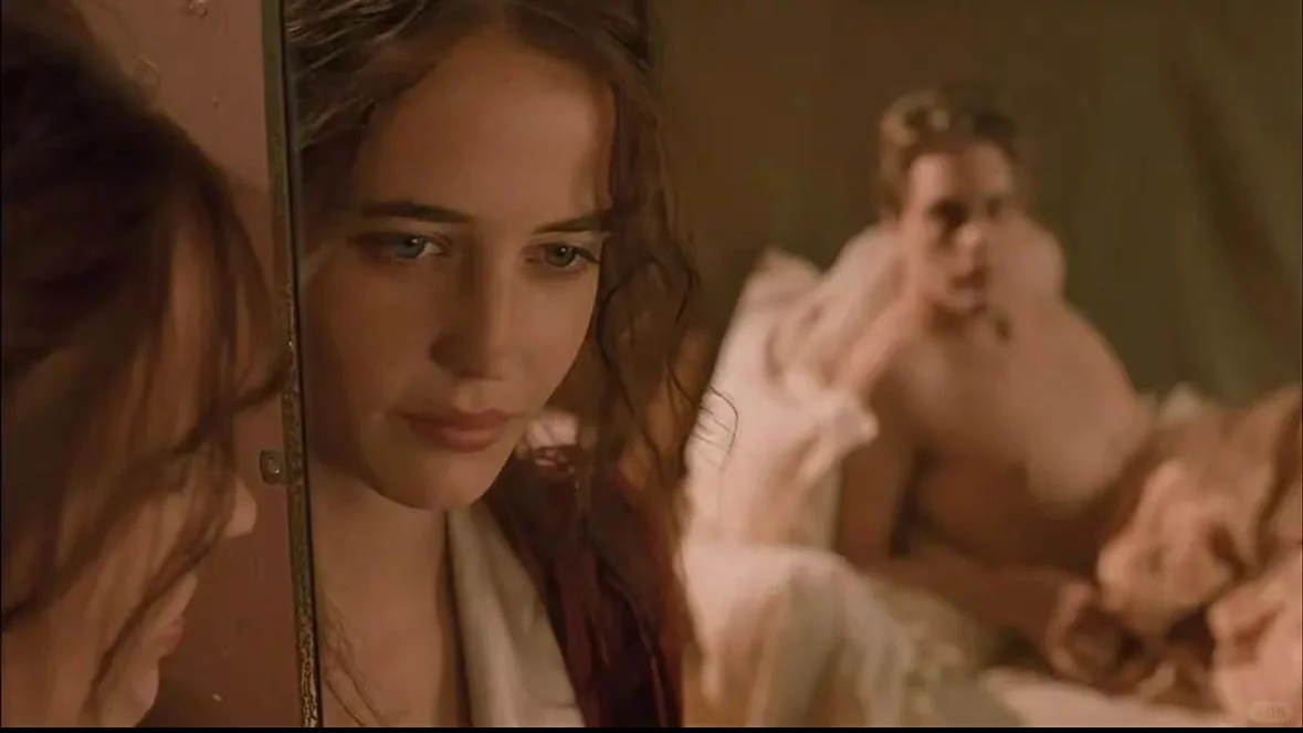 男生必看！这部「疯批」神片，满足你所有的幻想