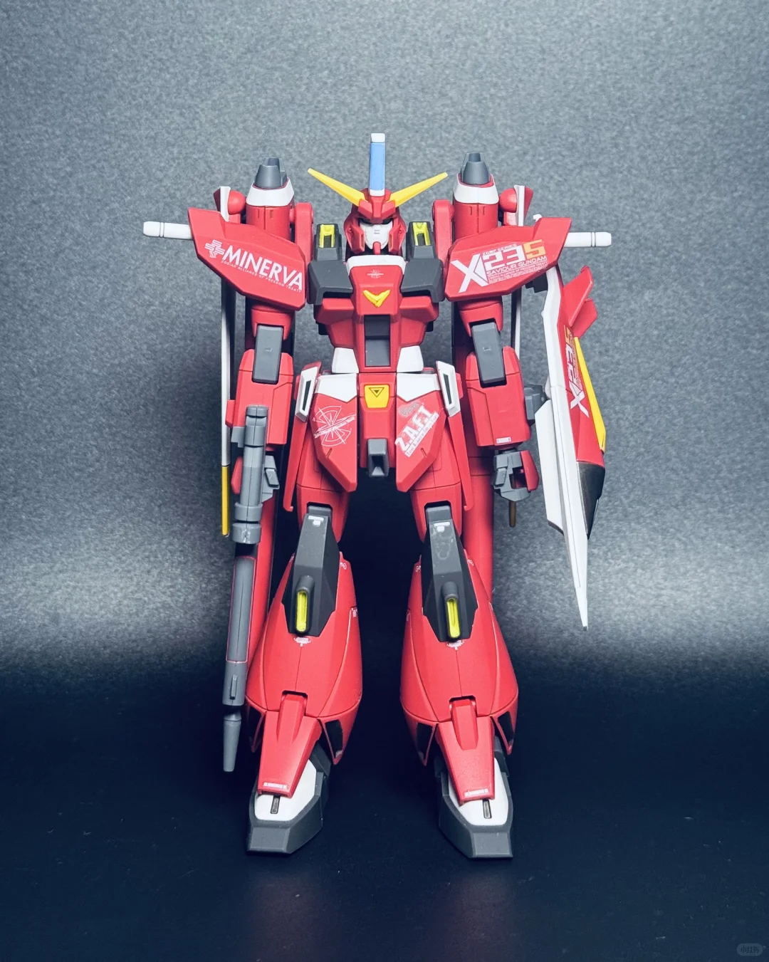 30.万代HG救世主高达