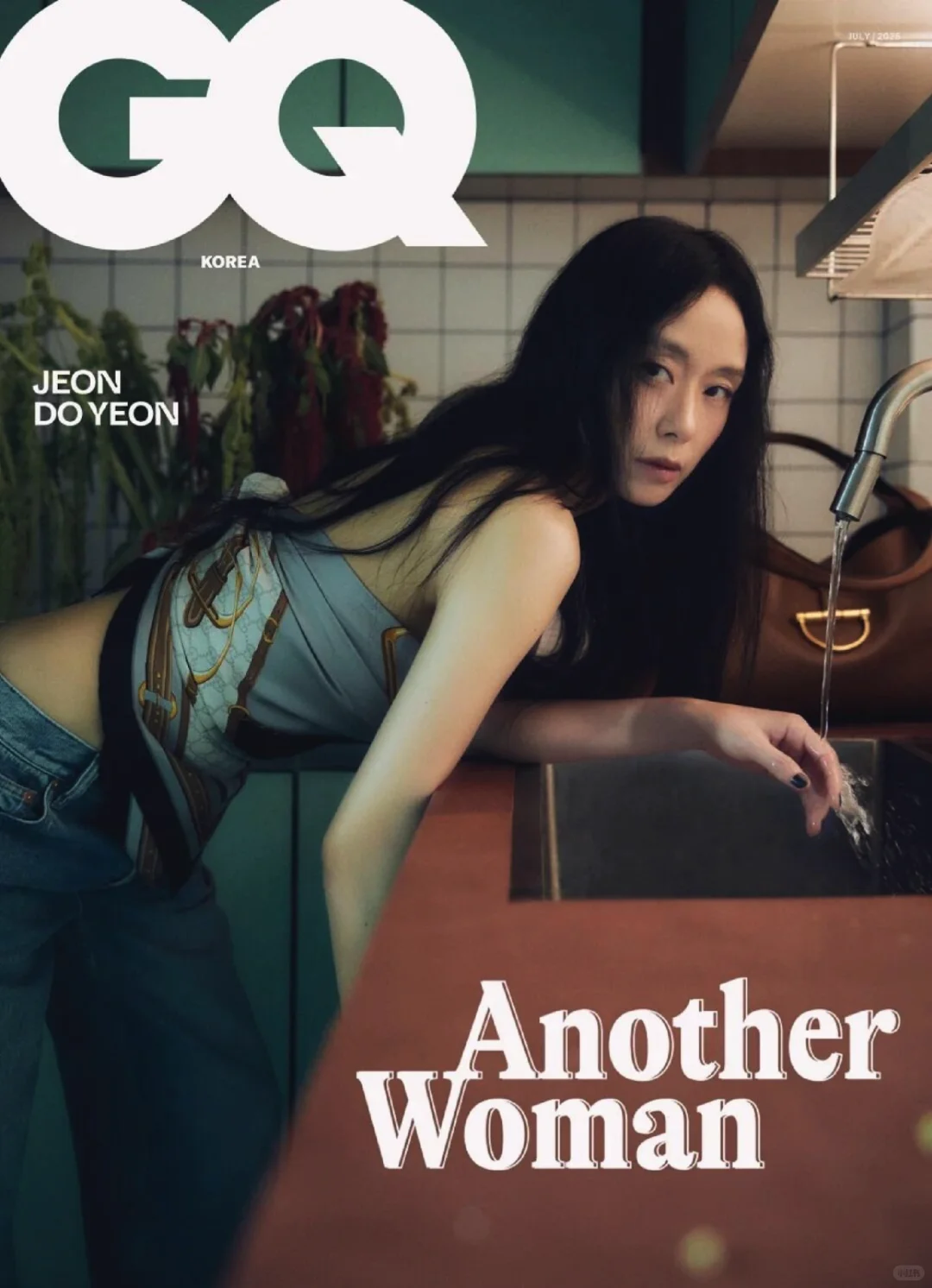 💥封神！这部韩剧太敢拍了！