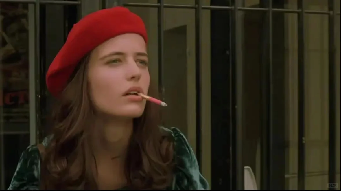 男生必看！这部「疯批」神片，满足你所有的幻想