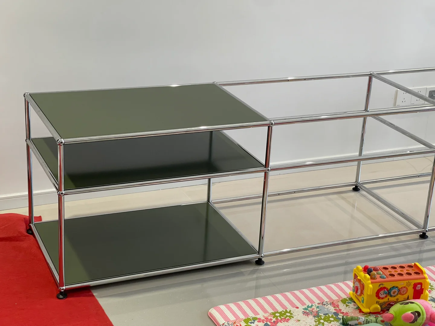 USM橄榄绿3米电视柜