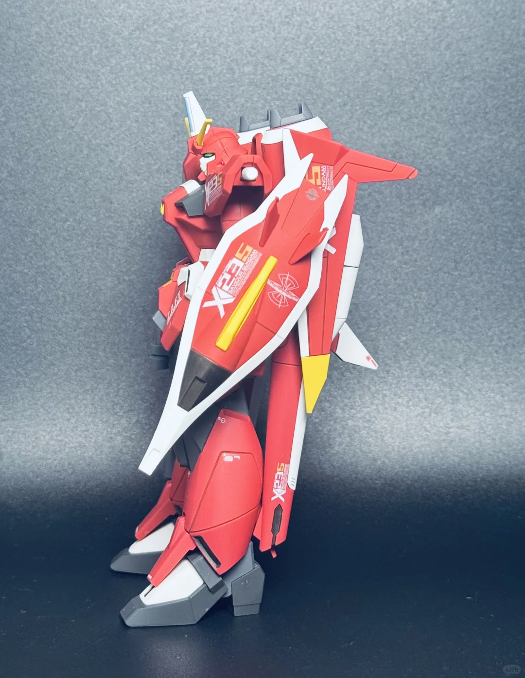 30.万代HG救世主高达